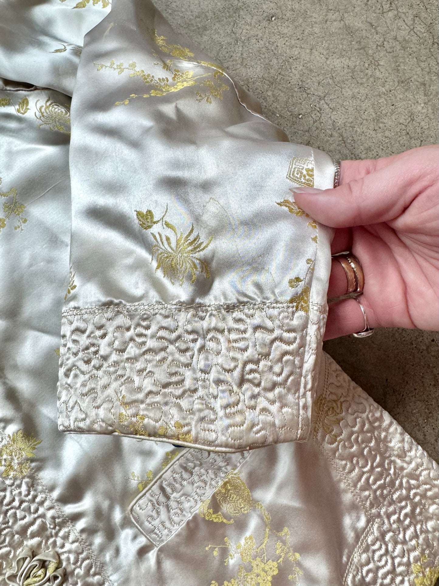 Vintage 1960s Silver Lake Chinese Reversible Satin Floral Jacquard Quilted Jacket | Medium