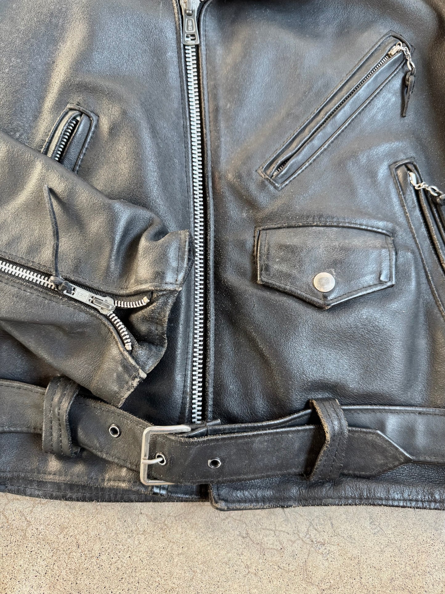 Vintage 1970s Sears Black Leather Fringe Biker Jacket | 40R