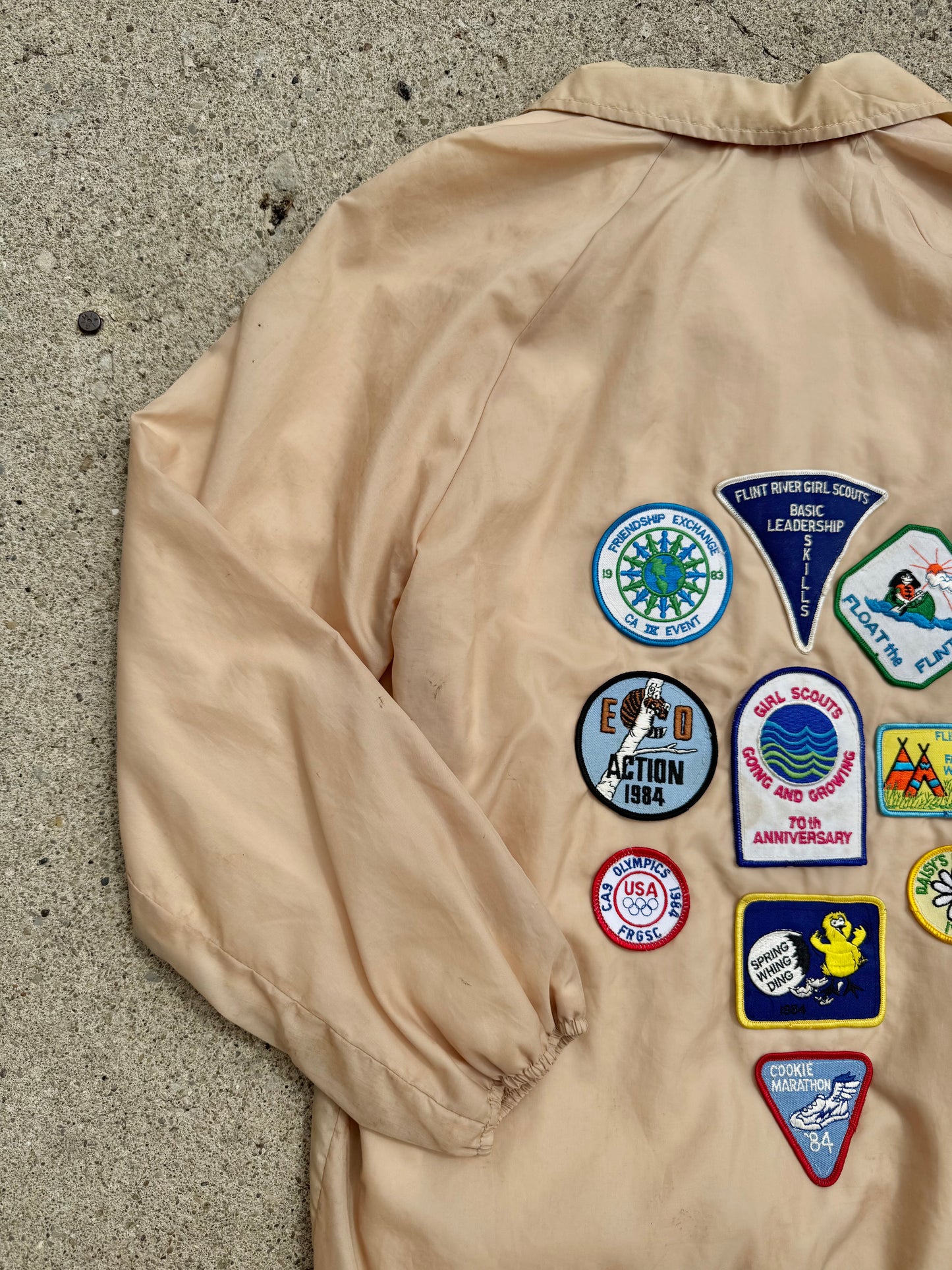 Vintage 1980s Flint River Girl Scouts Patched Windbreaker Jacket | Medium