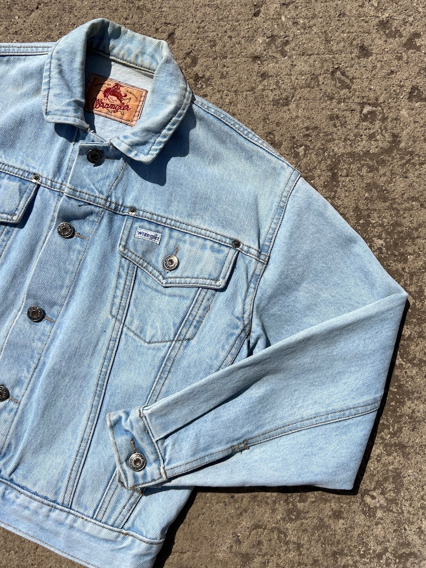 Vintage 1980s Wrangler Light Wash Denim Jacket | Small