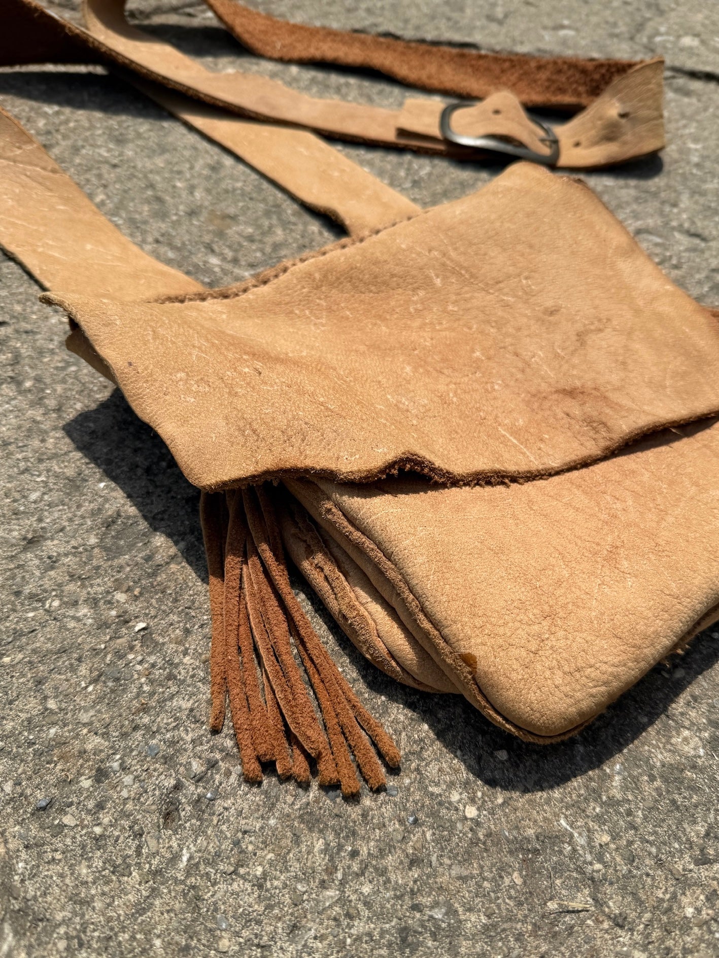 Vintage 1960s Handmade Deerskin Suede Leather Crossbody Bag