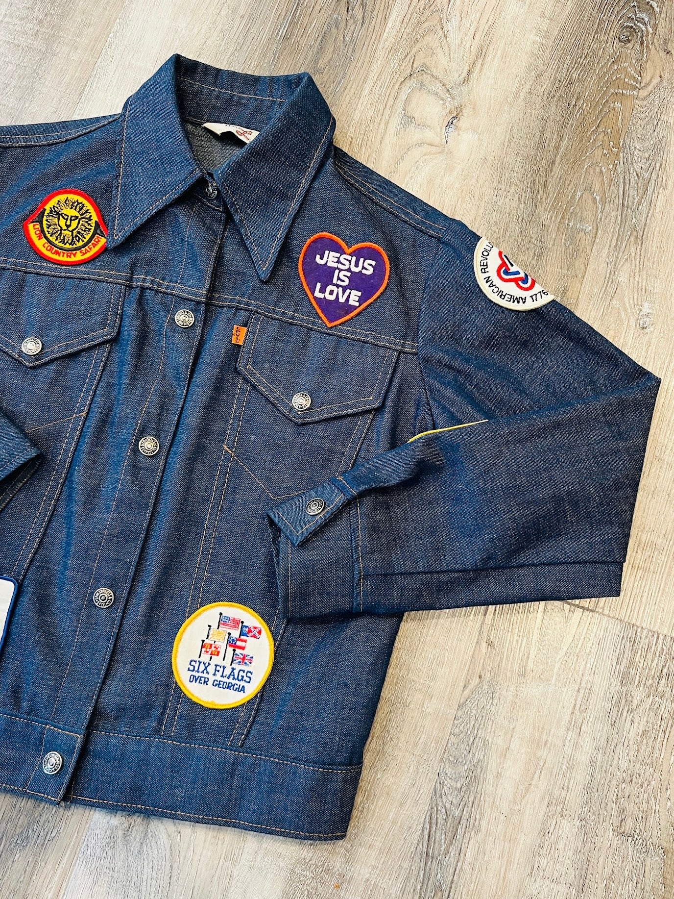 Vintage 1970s Levi’s Orange Tab Patched Denim Jacket | Medium