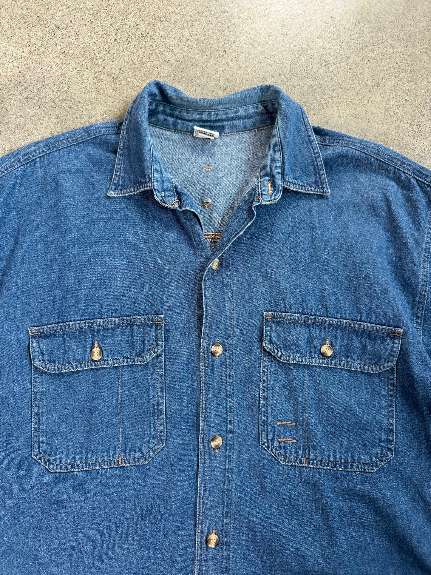Vintage 1990s Jordache Short Sleeve Denim Utility Shirt | Medium