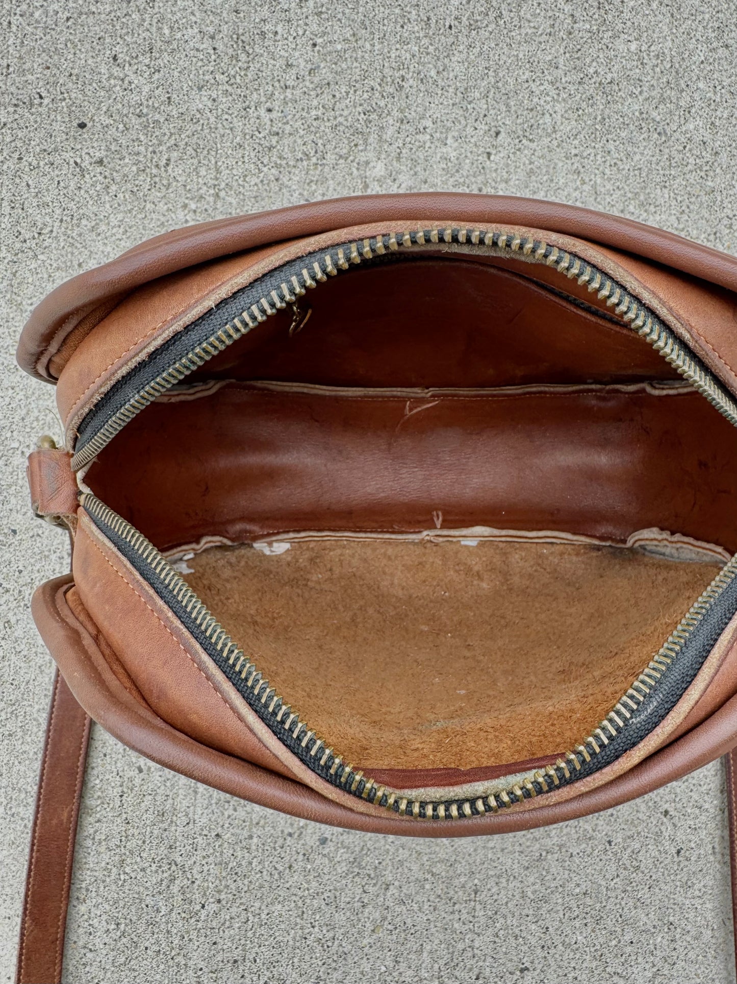 Vintage Coach Cooper Zip Bag | Style. No 9922