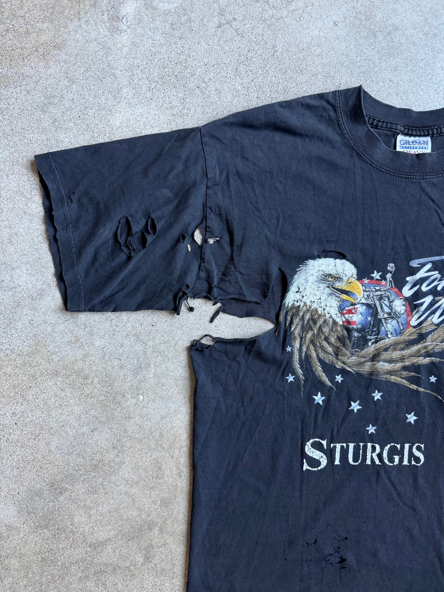 2000s Sturgis Black Hills Rally Distressed Thrashed Graphic Tee | Large