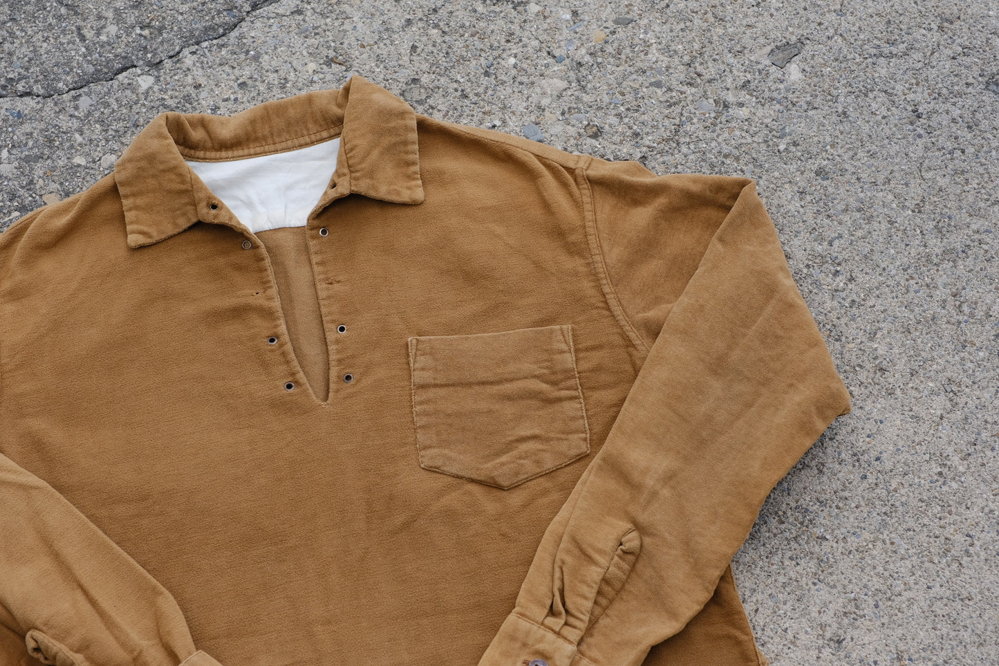 Vintage 1960s Handmade Brown V-Neck Shirt | Large