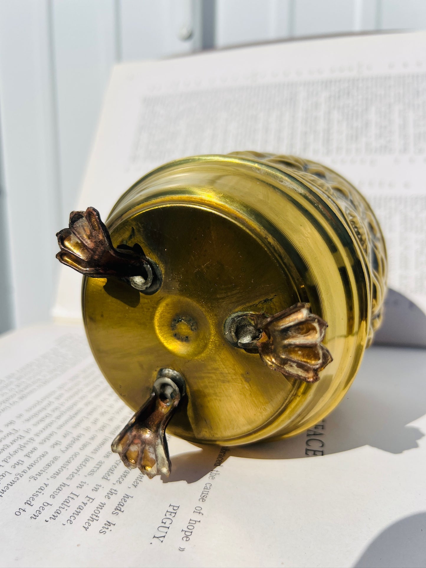 Vintage 1950s Brass Embossed Clawfoot Planter