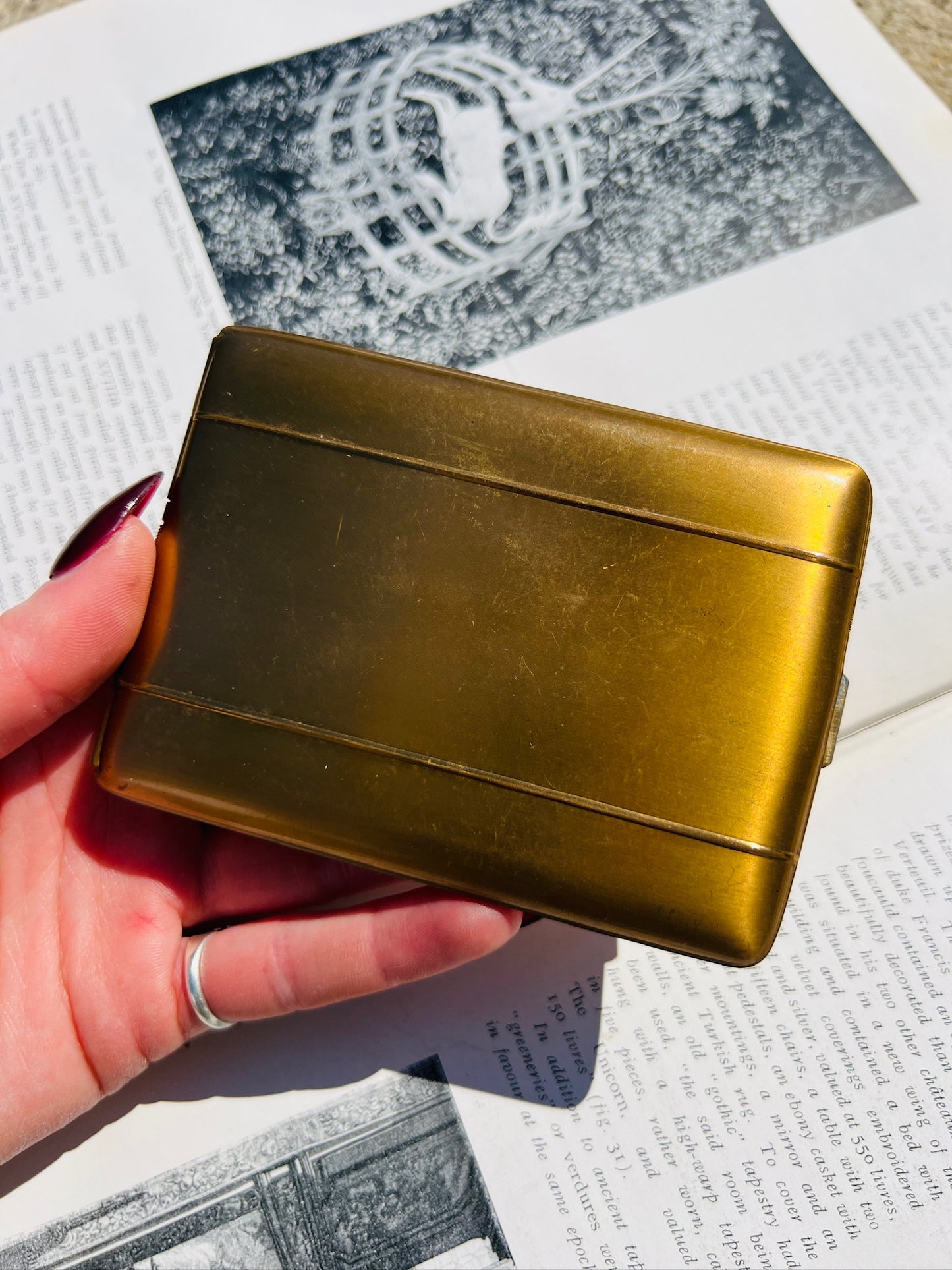 Vintage 1950s Gold Tone Cigarette Case