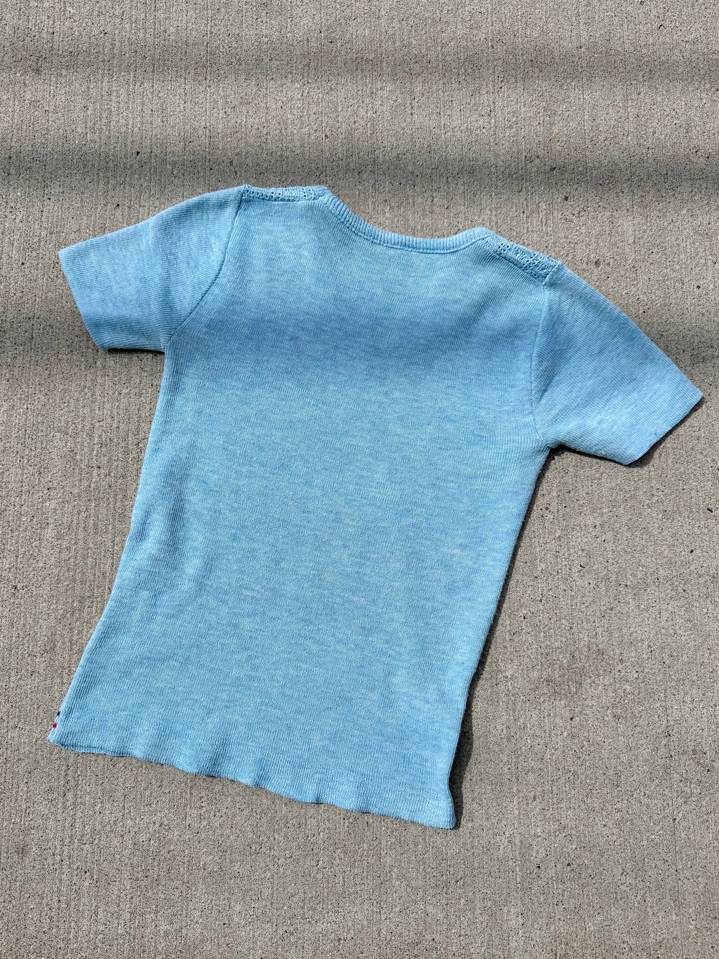 Vintage 1970s Blue Patterned Short Sleeve Knit Top | XS/S