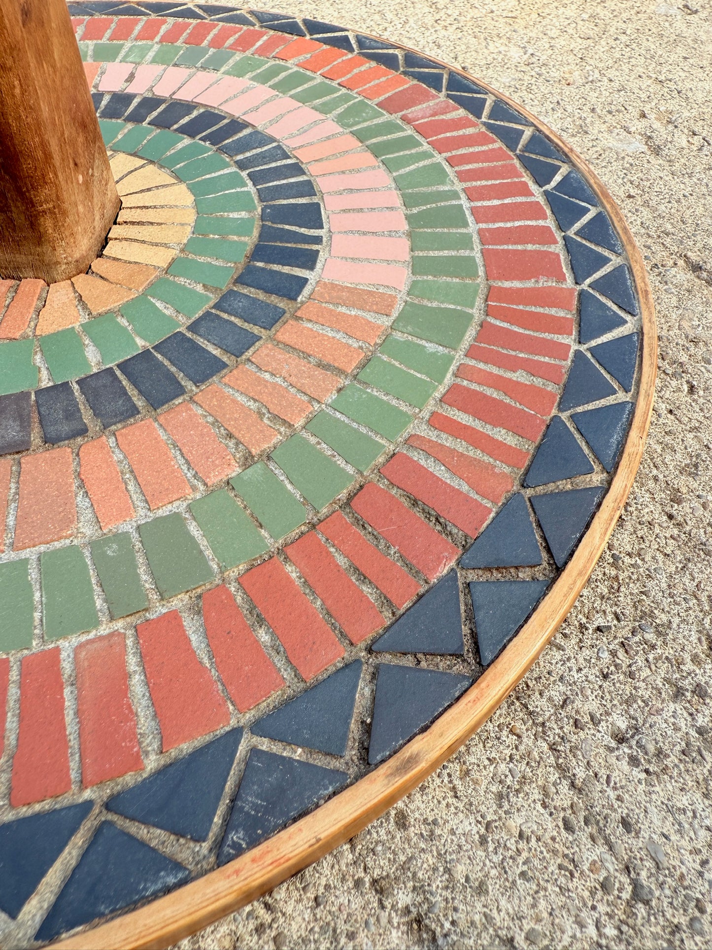 Vintage 1980s Round Tiled Cheese Charcuterie Platter w/ Knife Holder