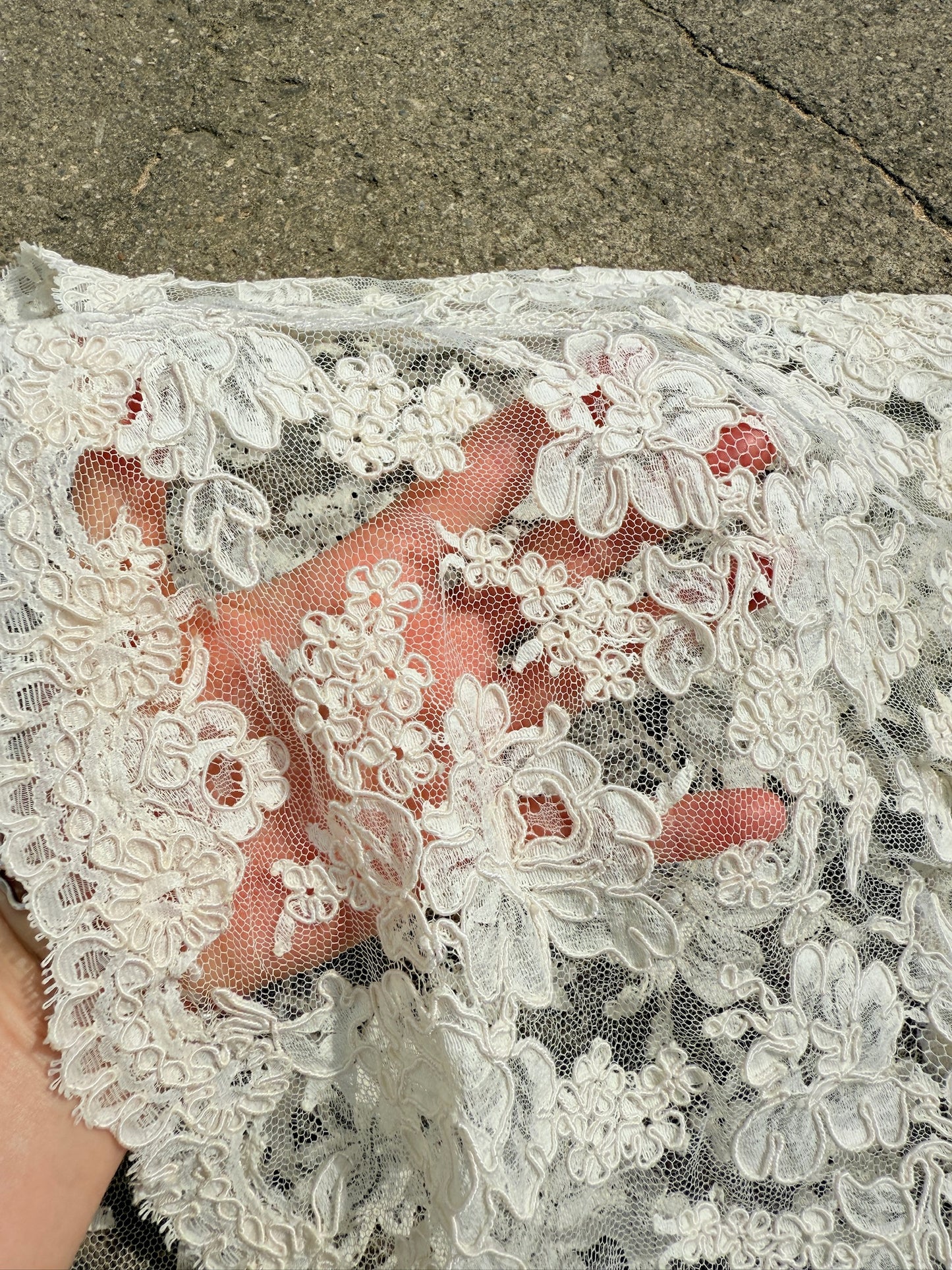 Vintage Cream Lace Short Sleeve Cardigan | Medium