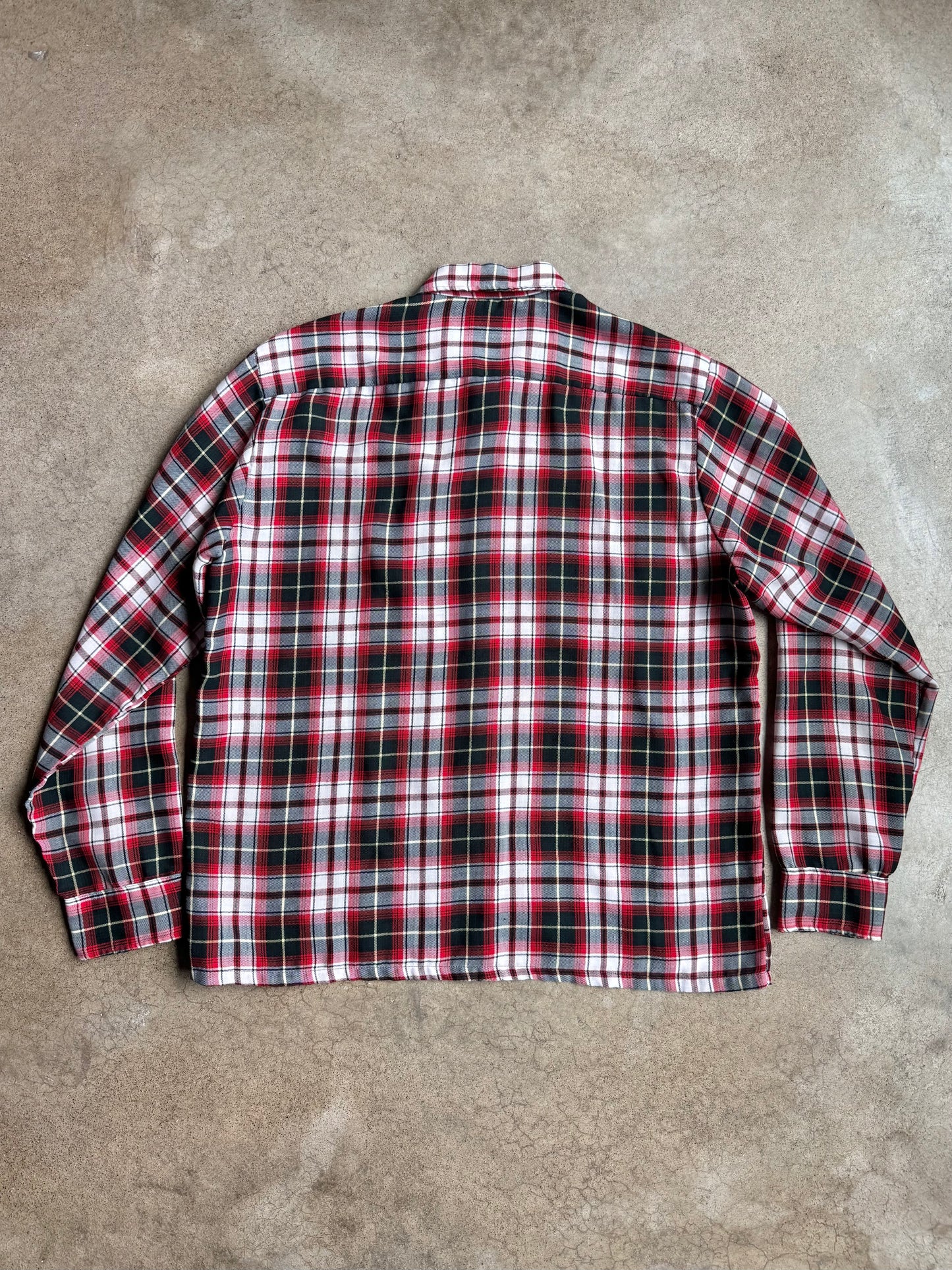 Vintage 1950s L.L. Bean Red & Black Plaid Cotton Button-Up Shirt | Large