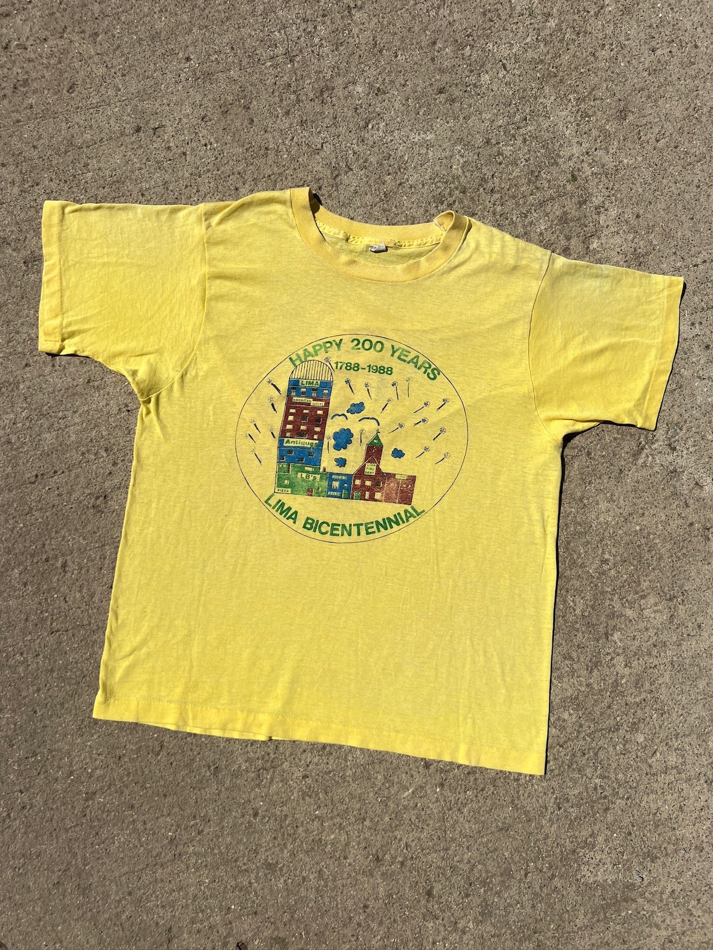 Vintage 1980s Lima Bicentennial Yellow Graphic Tee | Medium