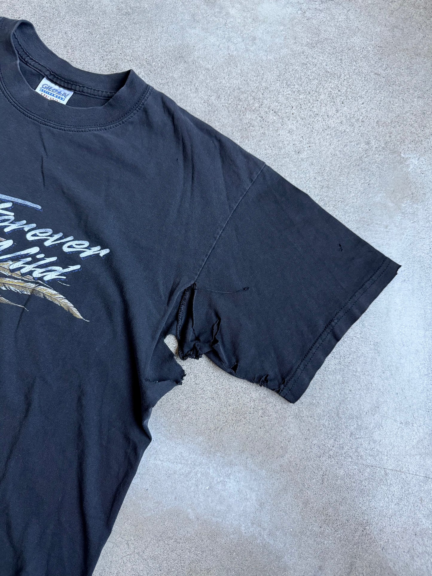 2000s Sturgis Black Hills Rally Distressed Thrashed Graphic Tee | Large