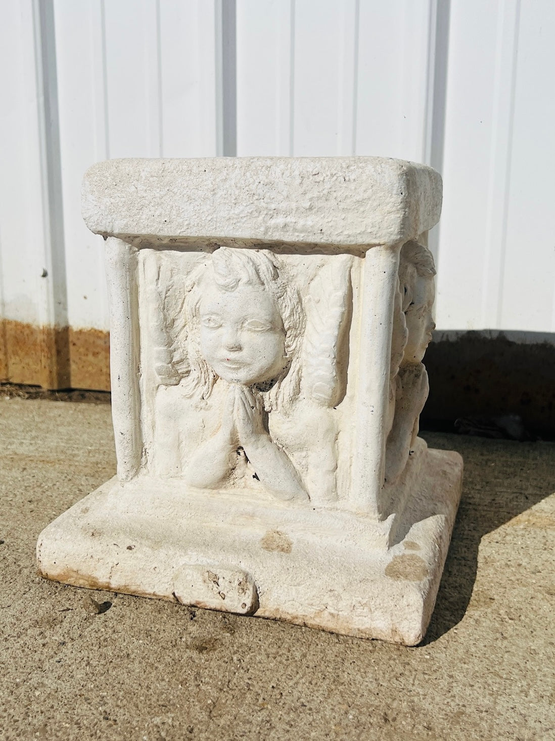 Antique Cherub Angel Garden Pedestal