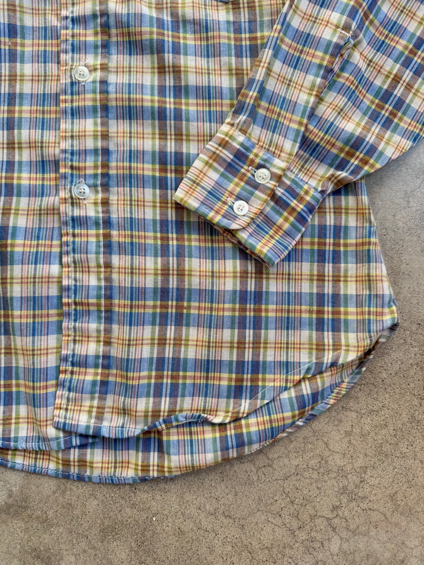 Vintage 1980s Levi's Plaid Button-Up Western Shirt | Medium
