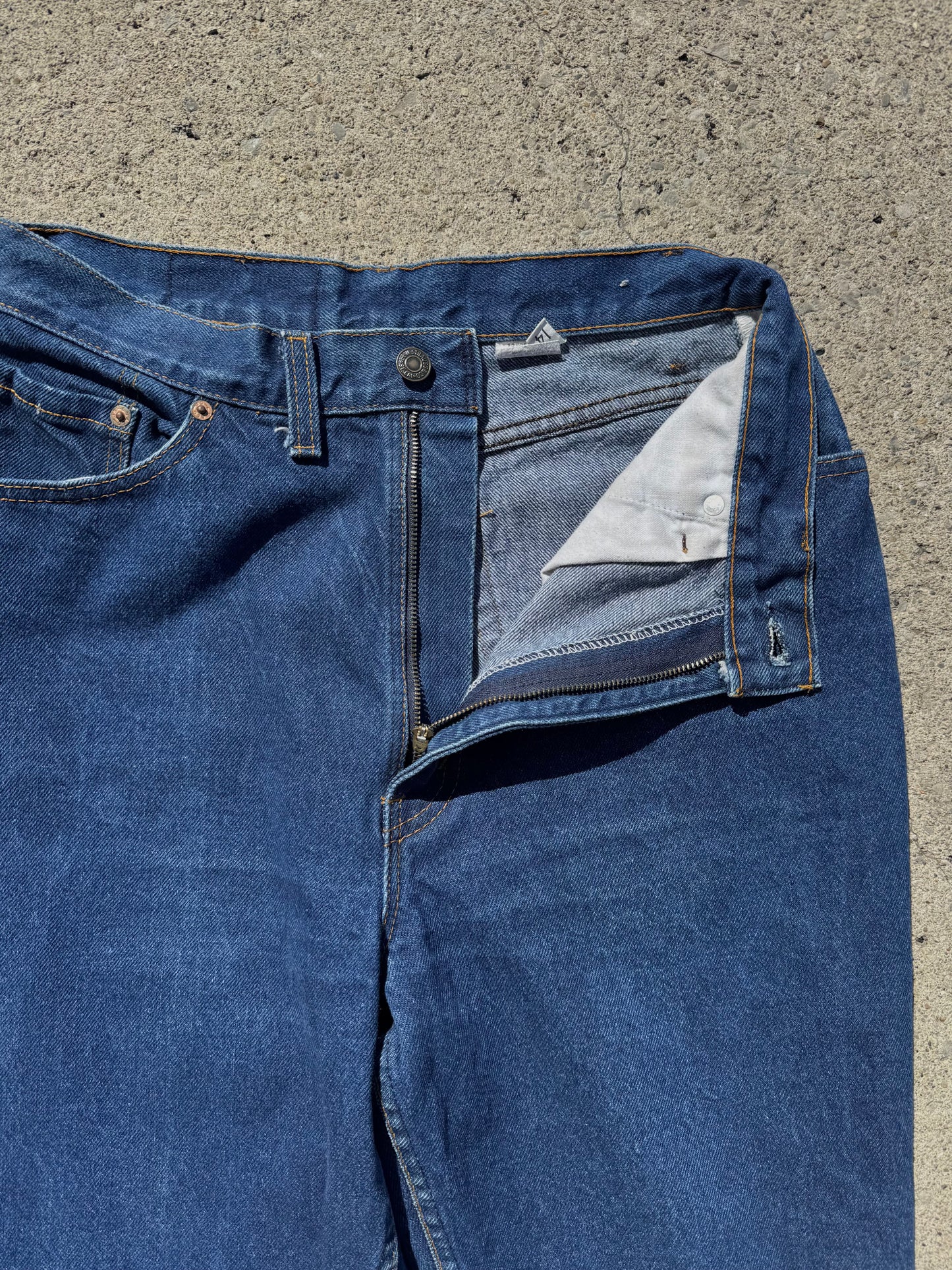 Vintage 1980s Levi’s 505 High-Waisted Dark Wash Jeans | Waist 29”