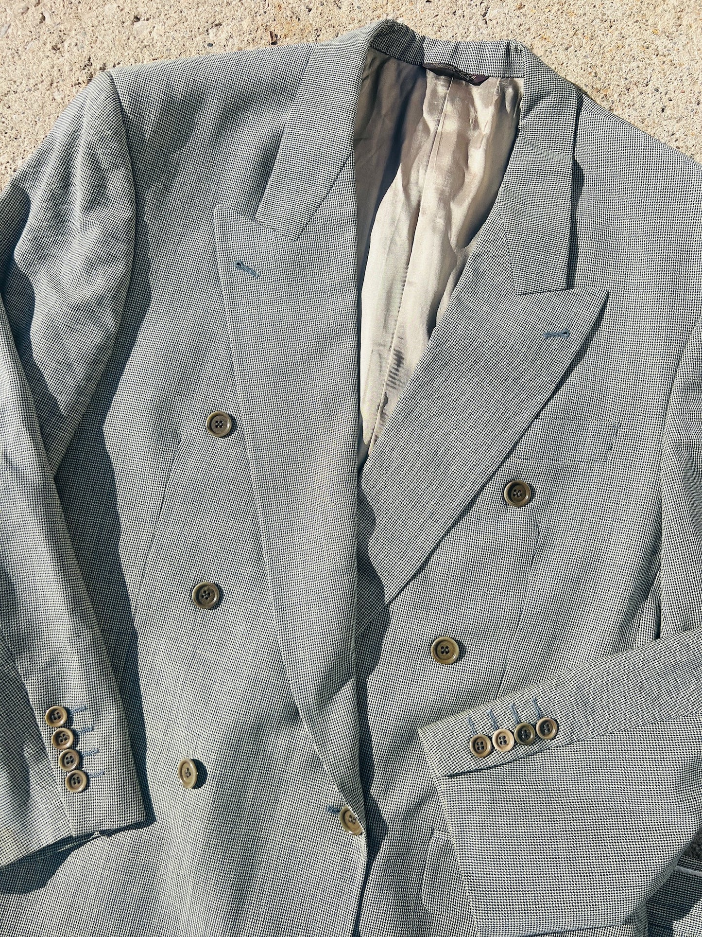 Vintage Hugo Boss Two-Piece Houndstooth Wool Suit | 38R