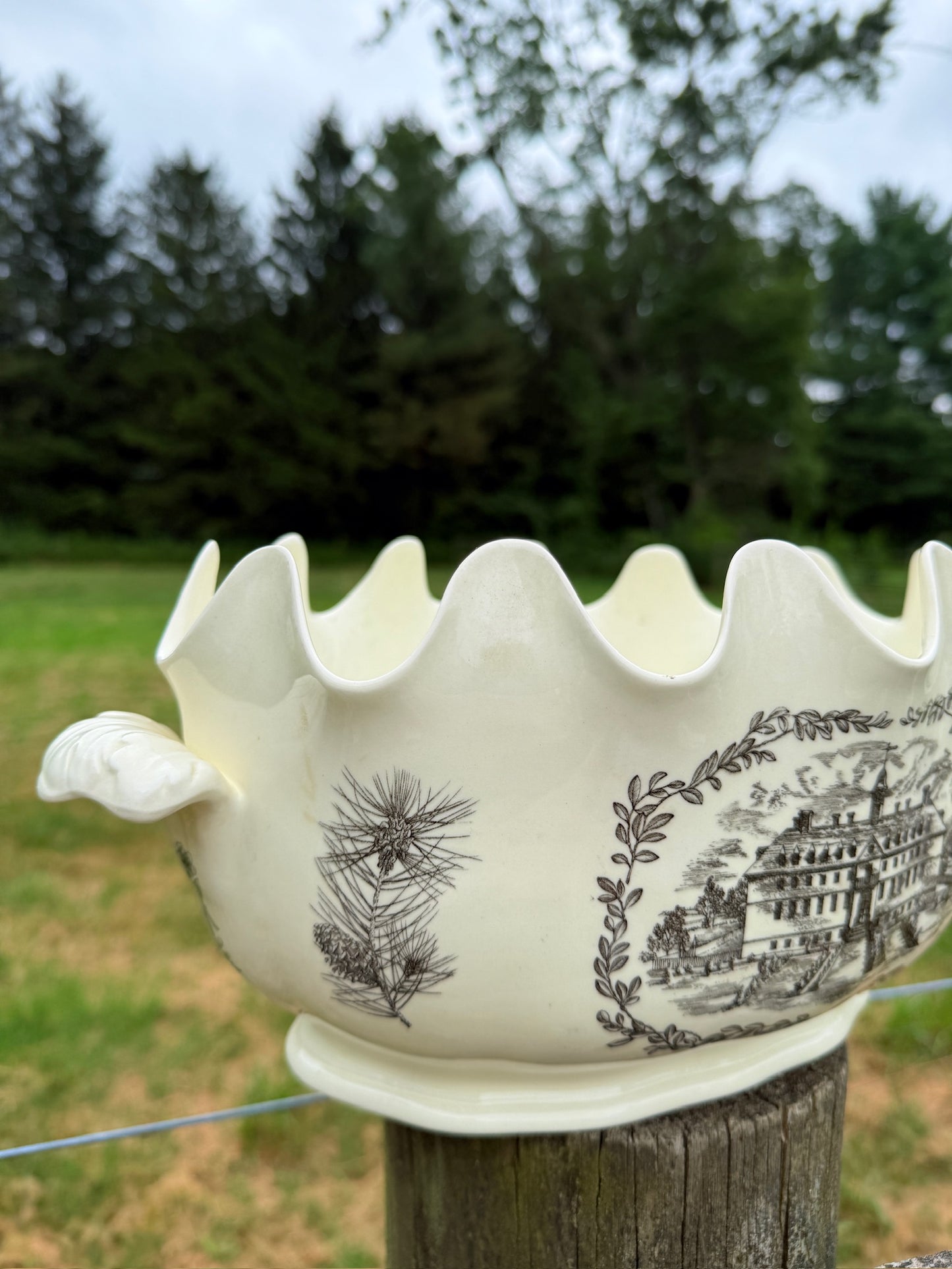 Vintage 1955 Wedgwood Williamsburg Reproduction Ceramic Punch Bowl