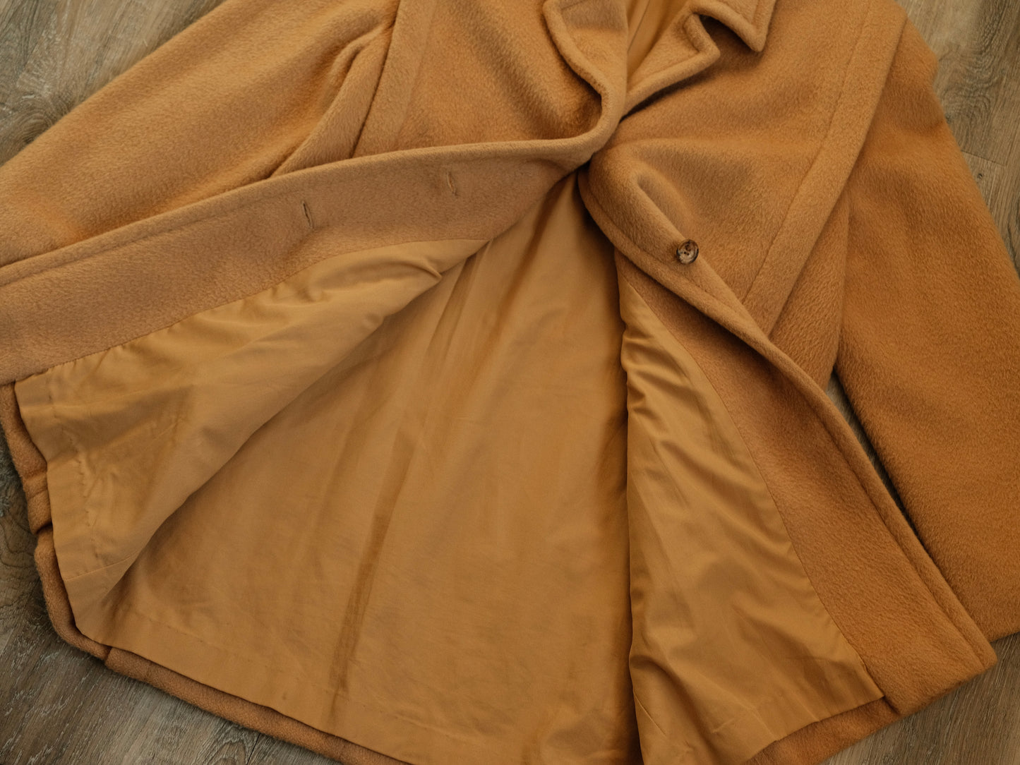 Vintage 1980s Camel Tan Overcoat | Large