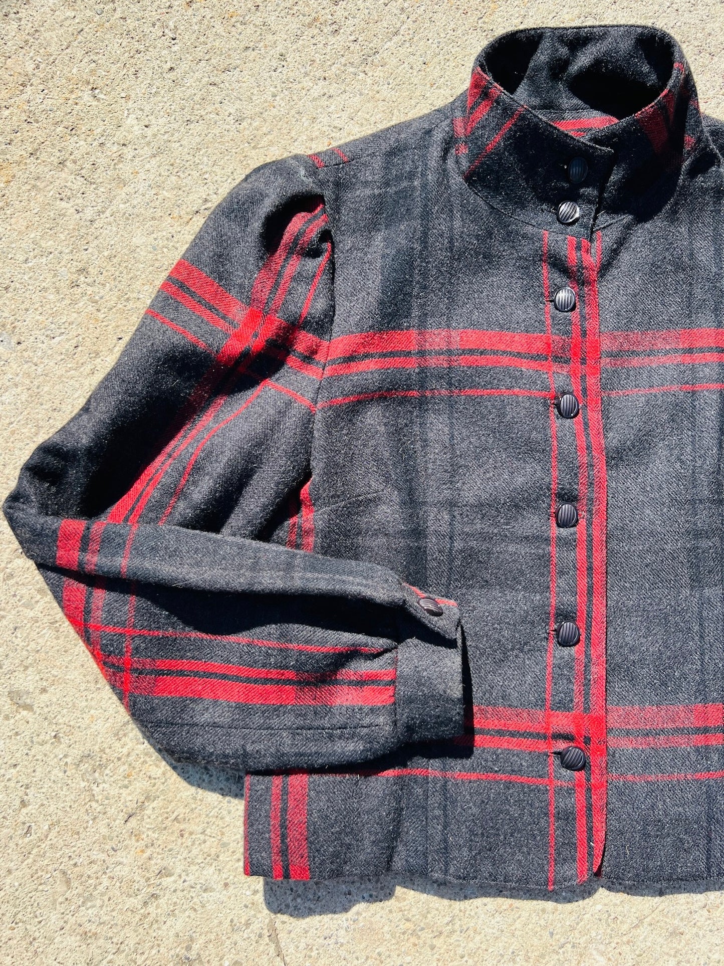 Vintage 1960s Charcoal Red Plaid Cropped Wool Jacket | Small