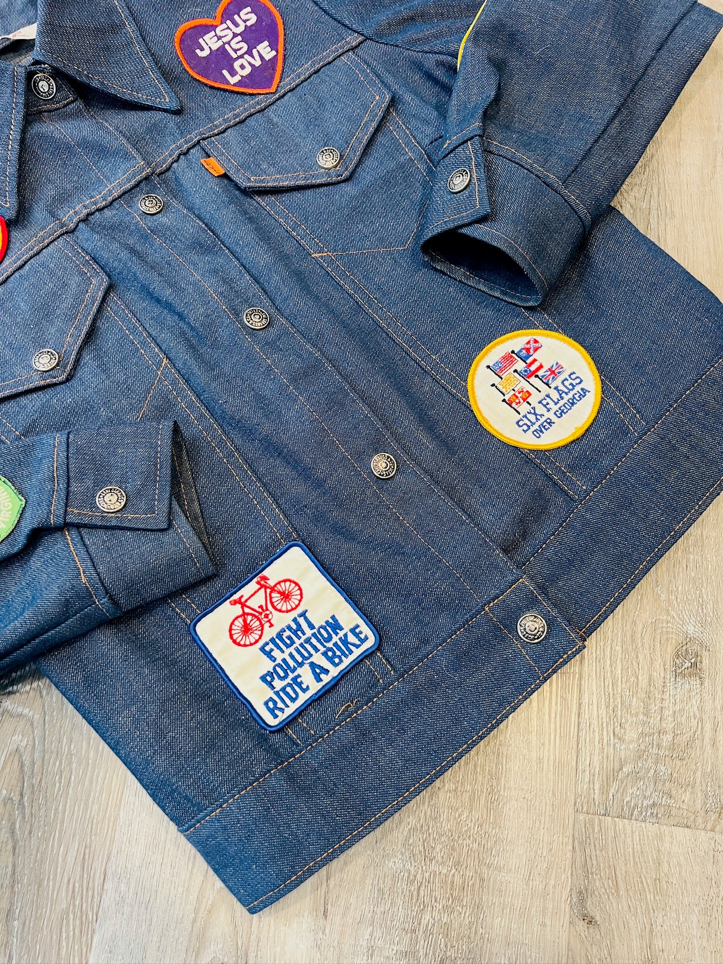 Vintage 1970s Levi’s Orange Tab Patched Denim Jacket | Medium