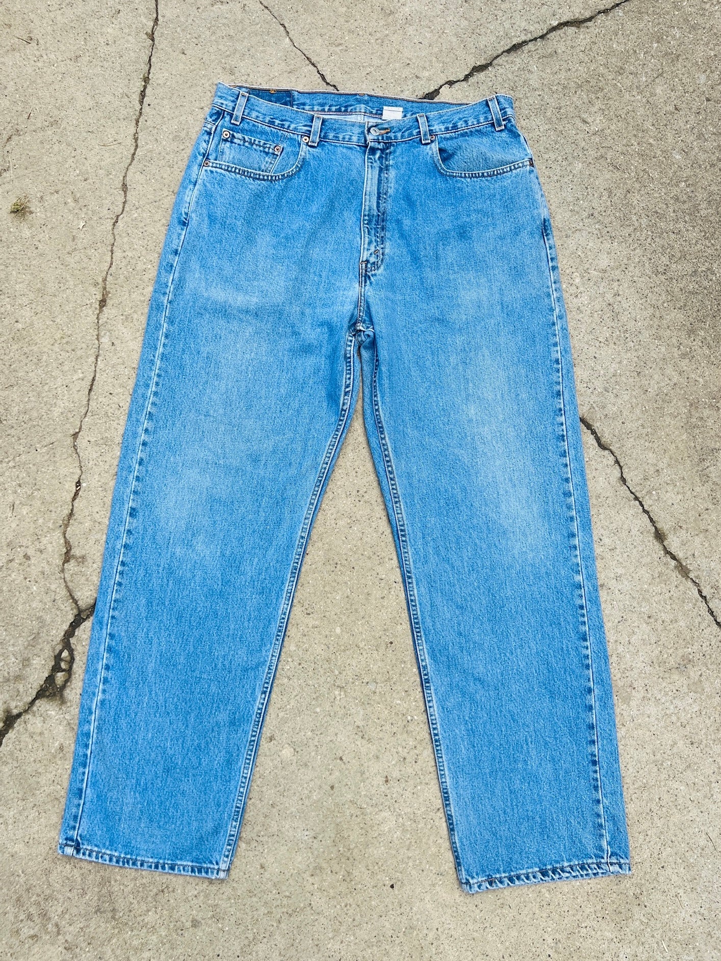 Vintage 1990s Levi's 569 Loose Straight Fit Jeans | Waist 38”