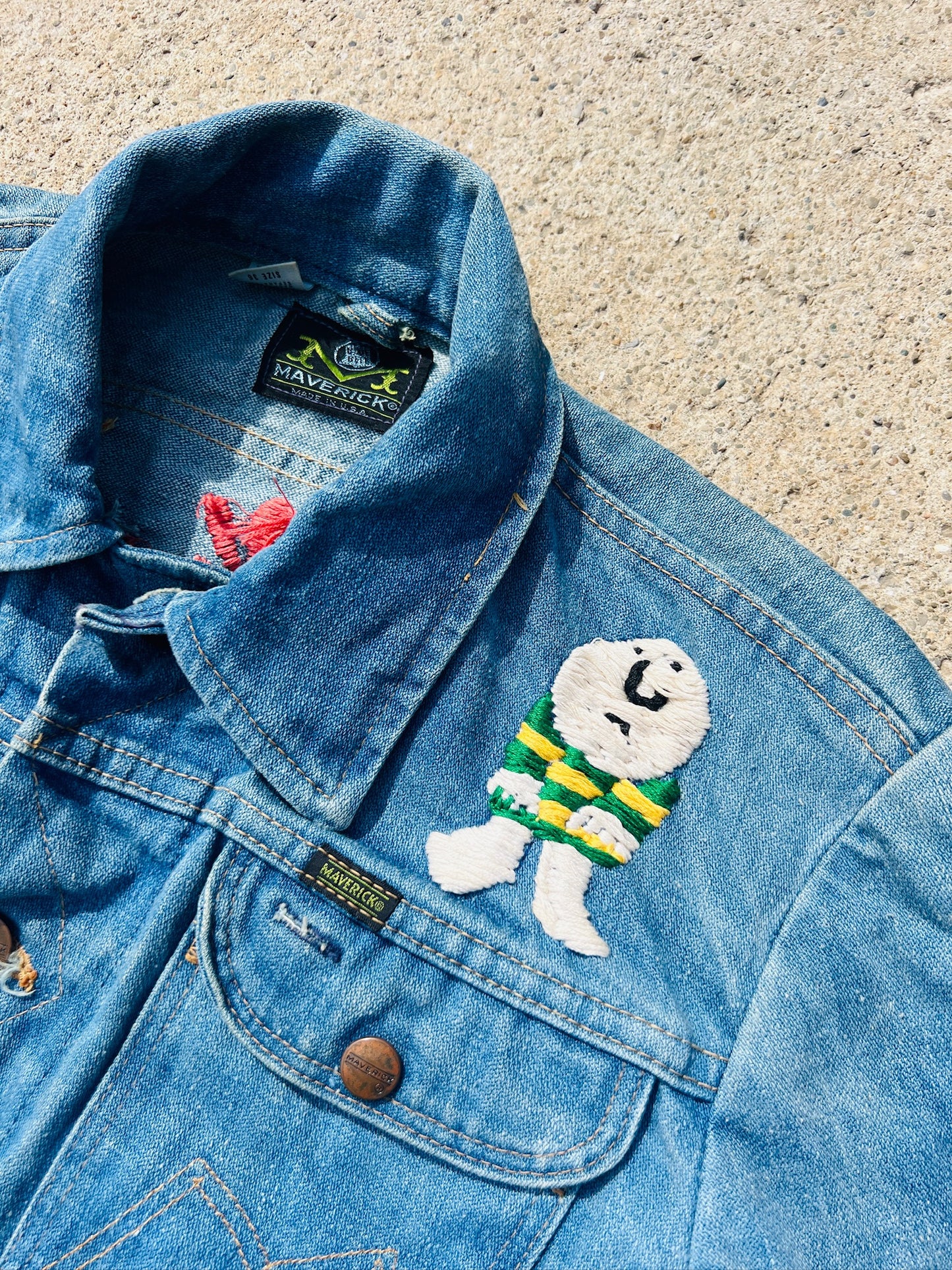Vintage 1970s Maverick Blue Bell Embroidered Denim Jacket | Small