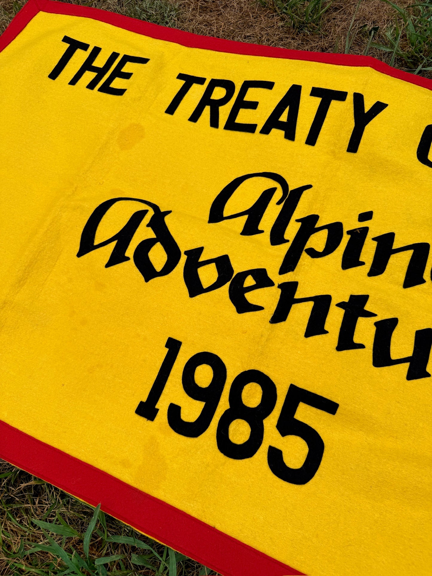 Vintage 1985 The Treaty Company "Alpine Adventure" Felt Banner