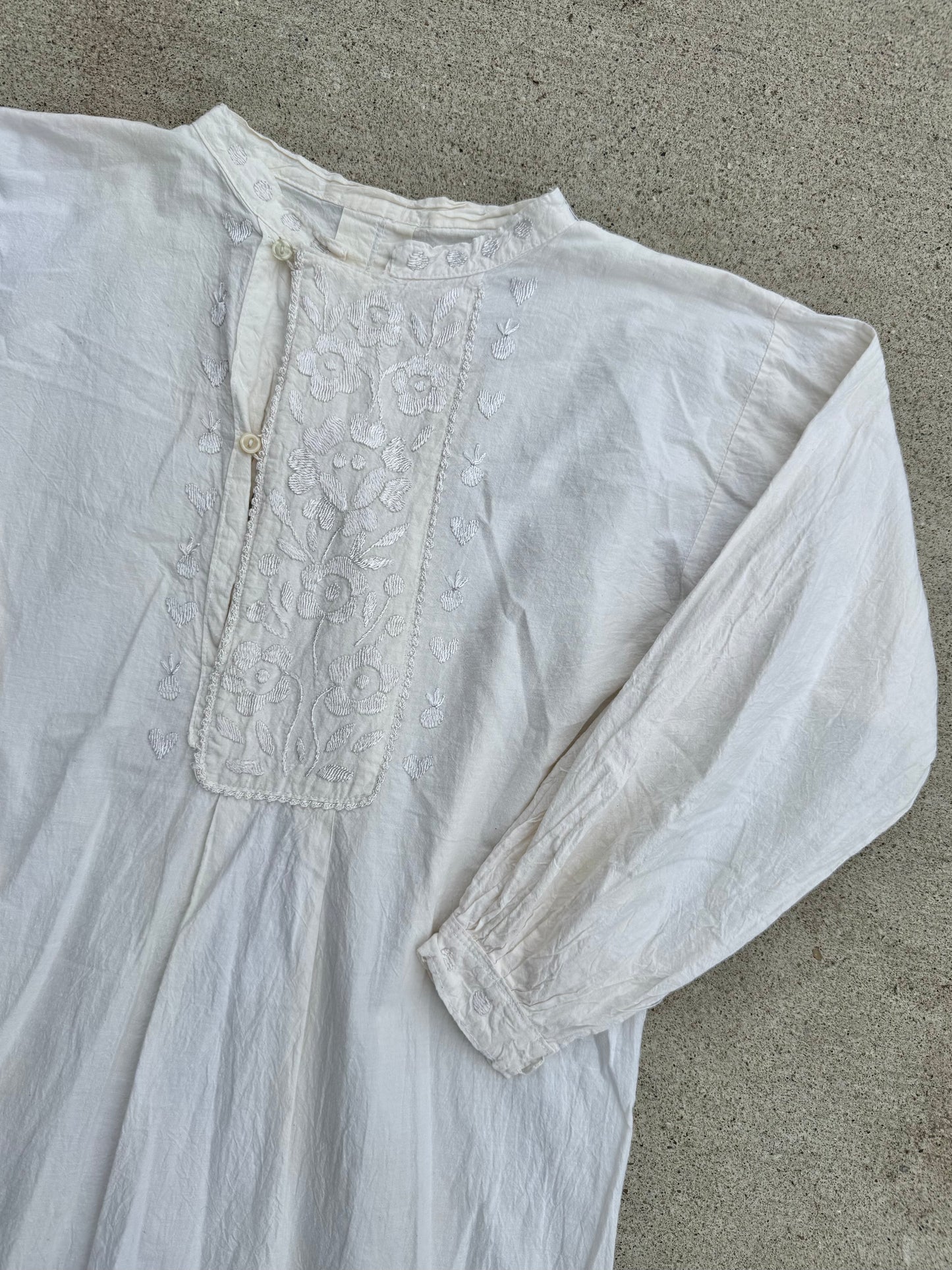 Vintage 1960s White Embroidered High-Neck Cotton Dress | Medium