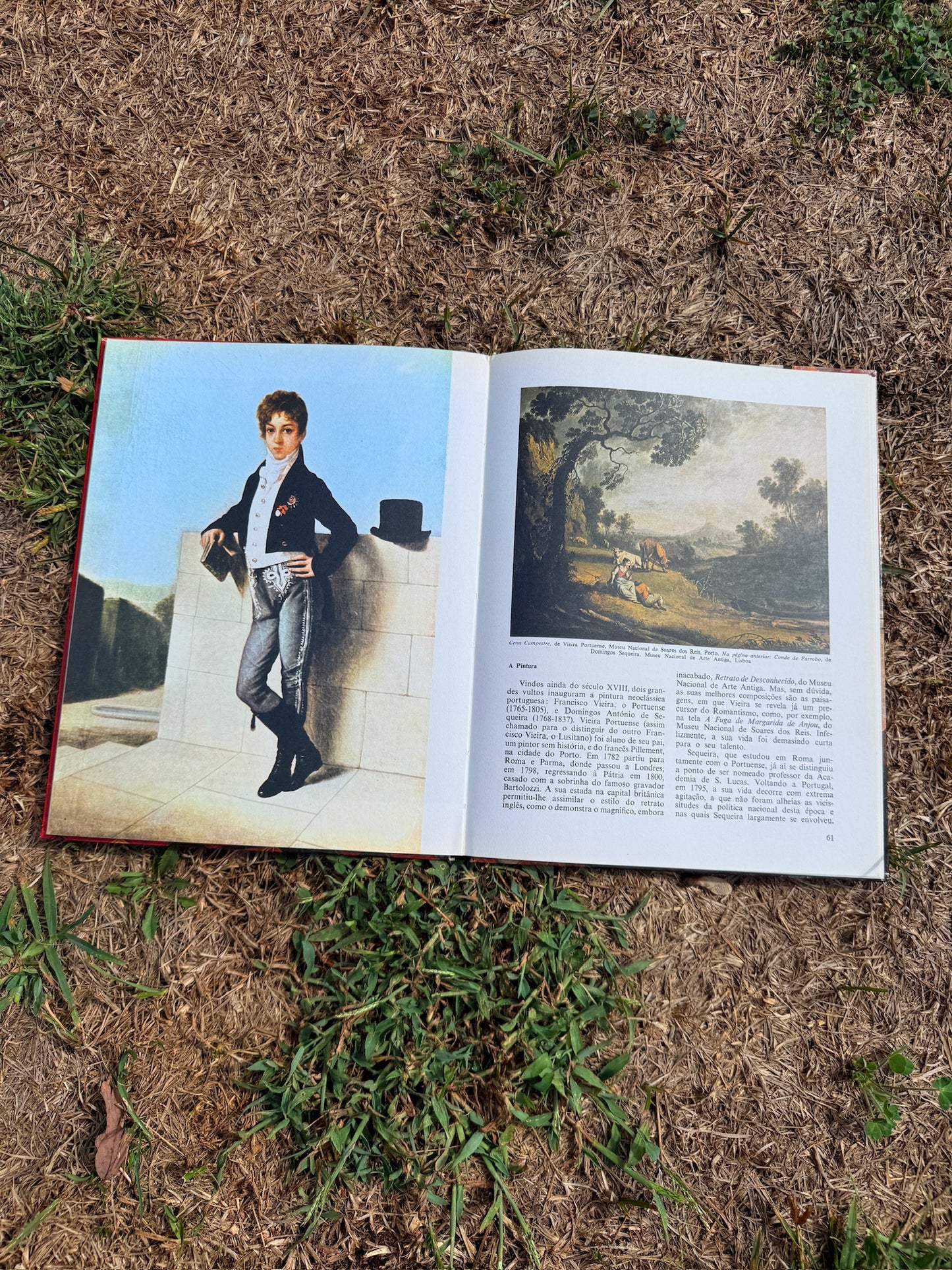 A Arte Em Portugal Hardcover Book