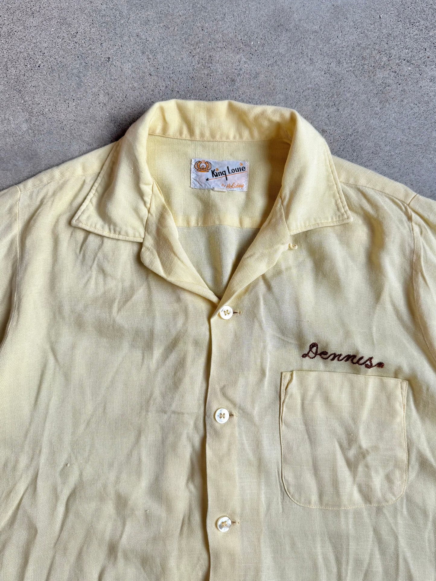 Vintage 1950s King Louie By Holiday Chainstitch Embroidered “Briar Inn” Short Sleeve Shirt | Medium