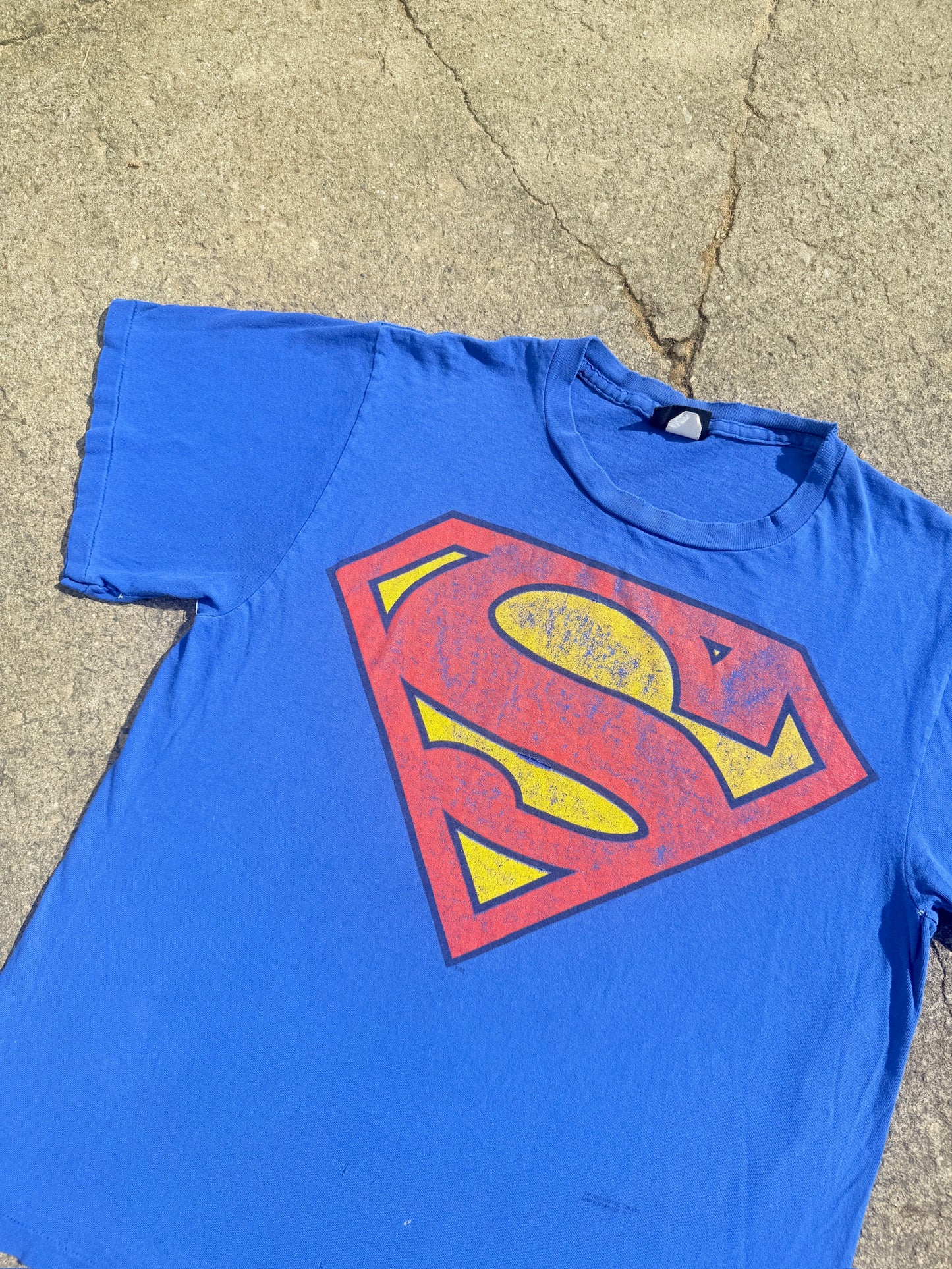90's Distressed Superman Tee | L
