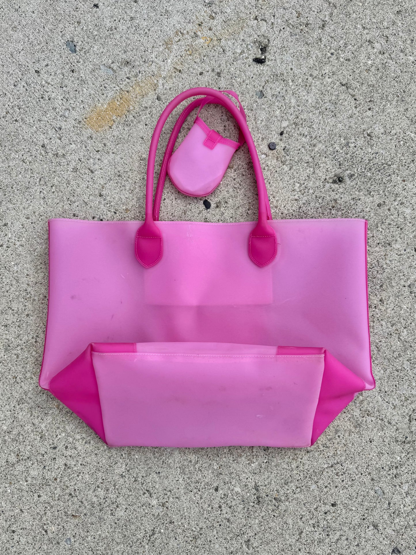 2007 Victoria’s Secret Hot Pink Rubber Tote Beach Bag