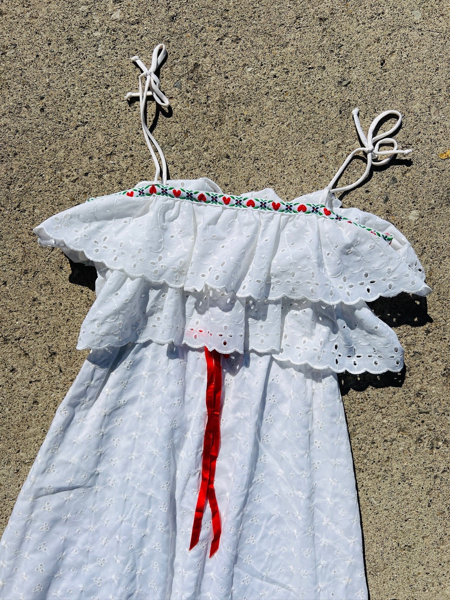 Vintage 1970s Vicky Vaughn White Eyelet Ruffle Maxi Dress | XS/S