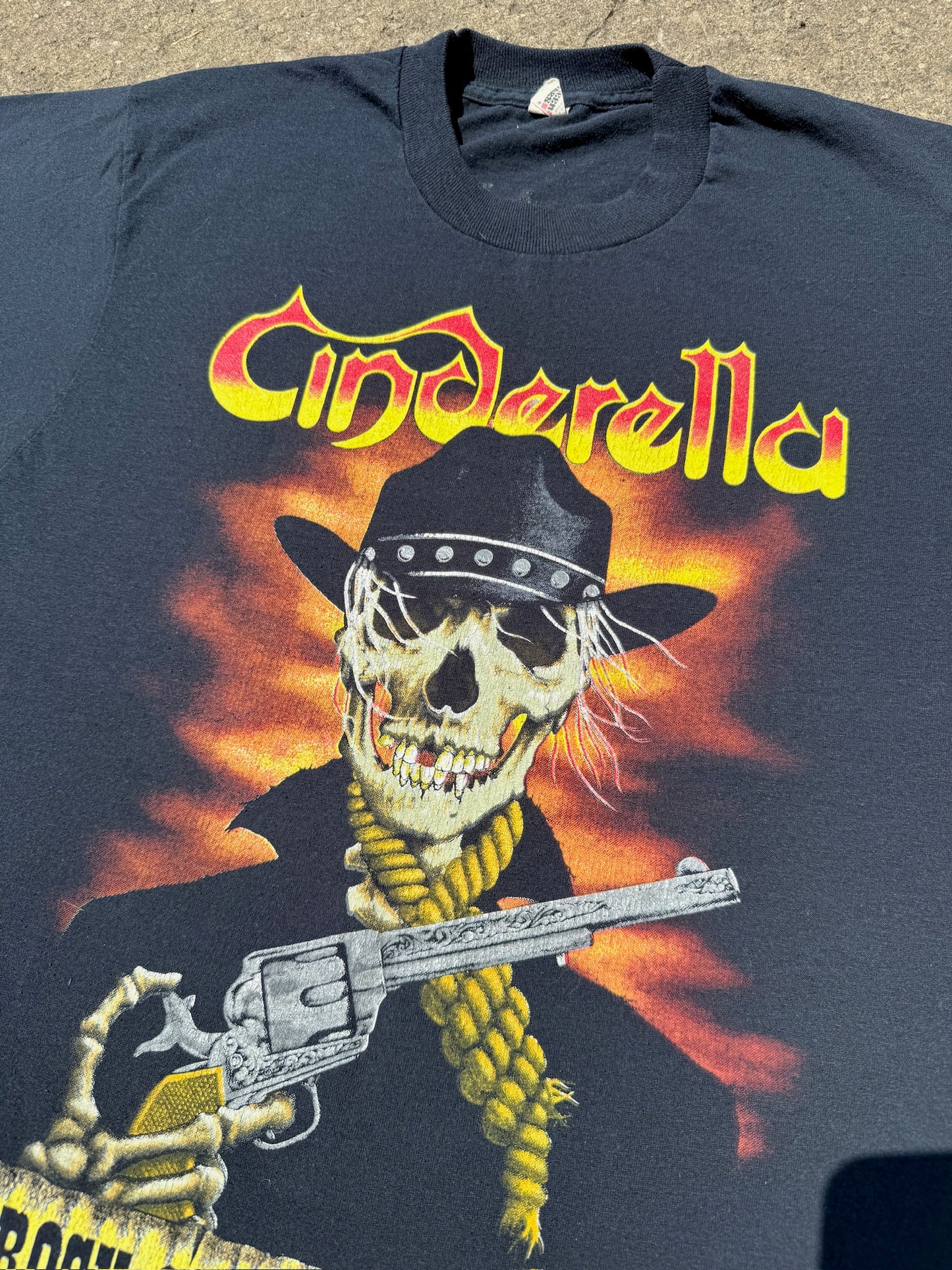 Vintage 1989 Cinderella Rock 'n' Roll Forever Tour Tee | Medium