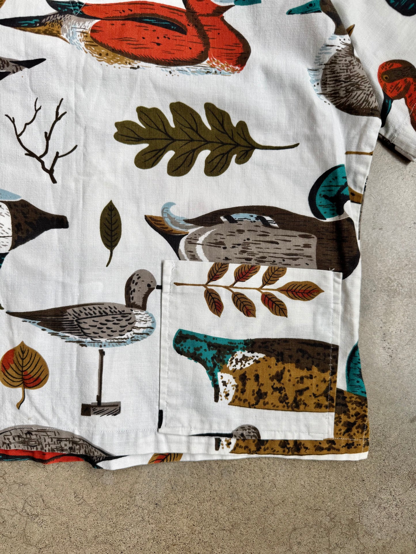 Vintage 1960s Novelty Duck Print Camp Shirt | Medium