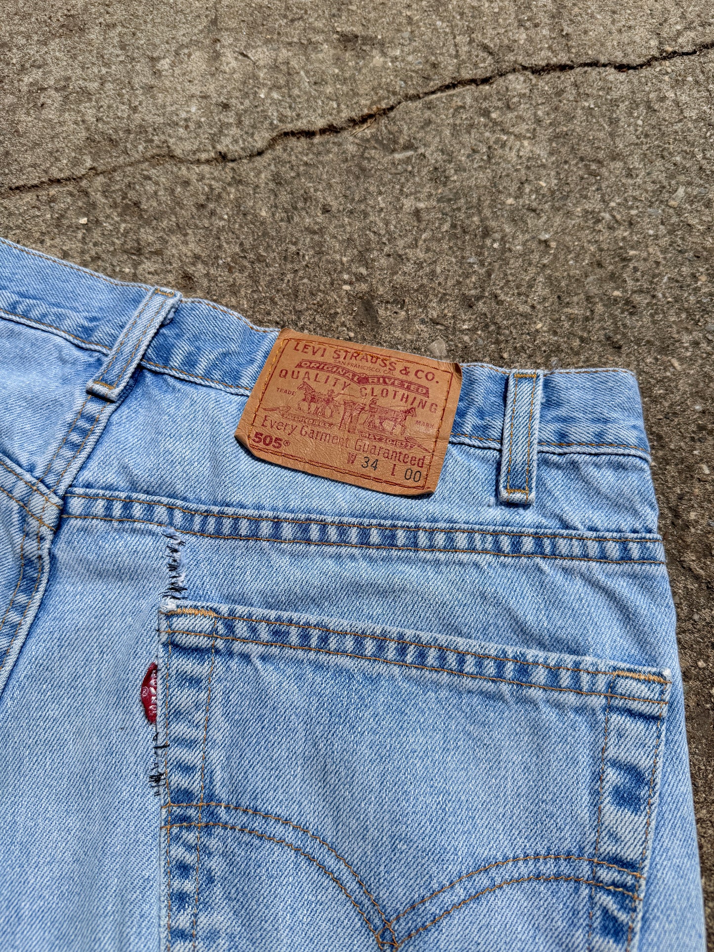 Vintage 1990s Levi’s 505 Light Wash Denim Shorts | Waist 33”