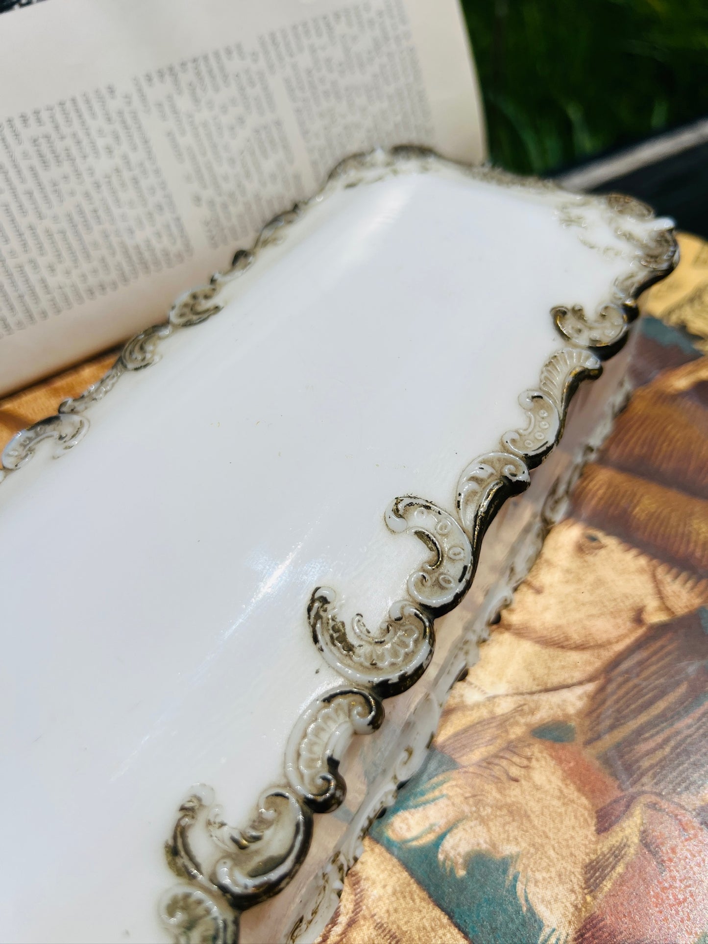 Antique 1900s Ditherage Co. Victorian Milk Glass Filigree Hand-Painted Dresser Box