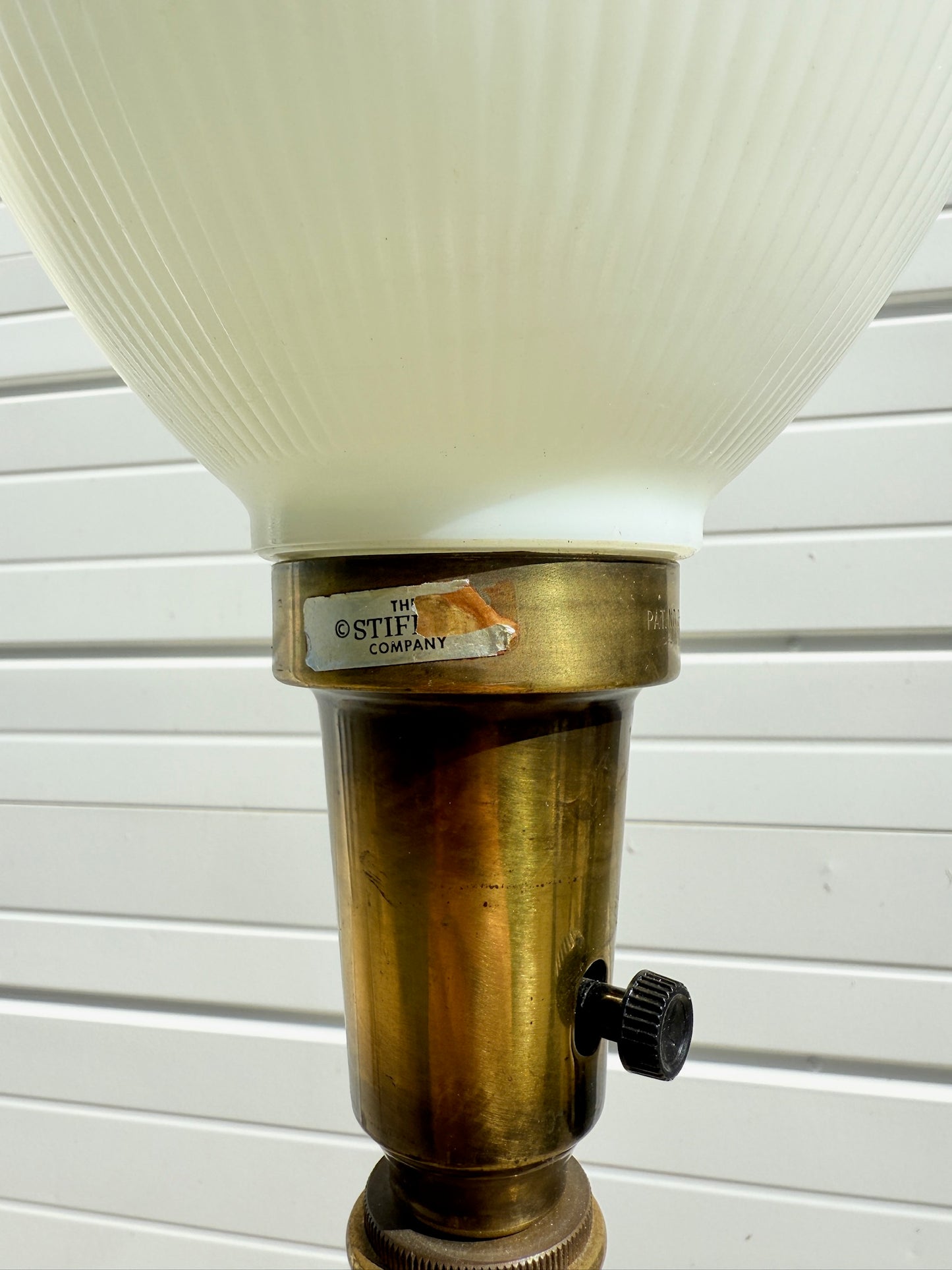 Vintage 1940s The Stiffel Company Solid Brass & Milk Glass Table Lamp