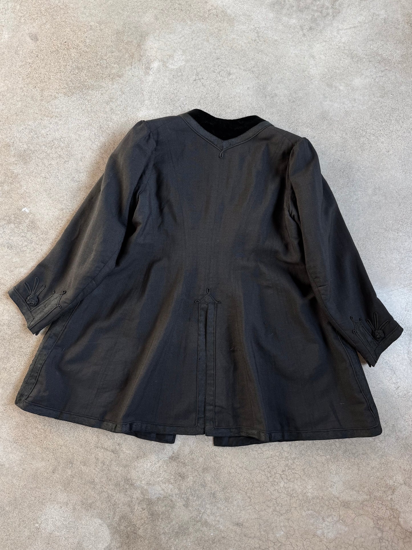 Antique 1890s Tunnington Velvet Collar Black Frock Coat | S/M