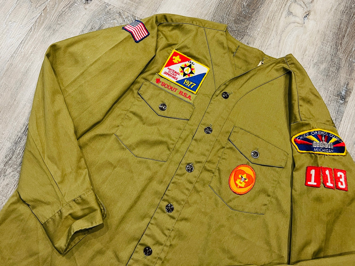 Vintage 1977 Scouts BSA Green Patched Button-Up Shirt | Large