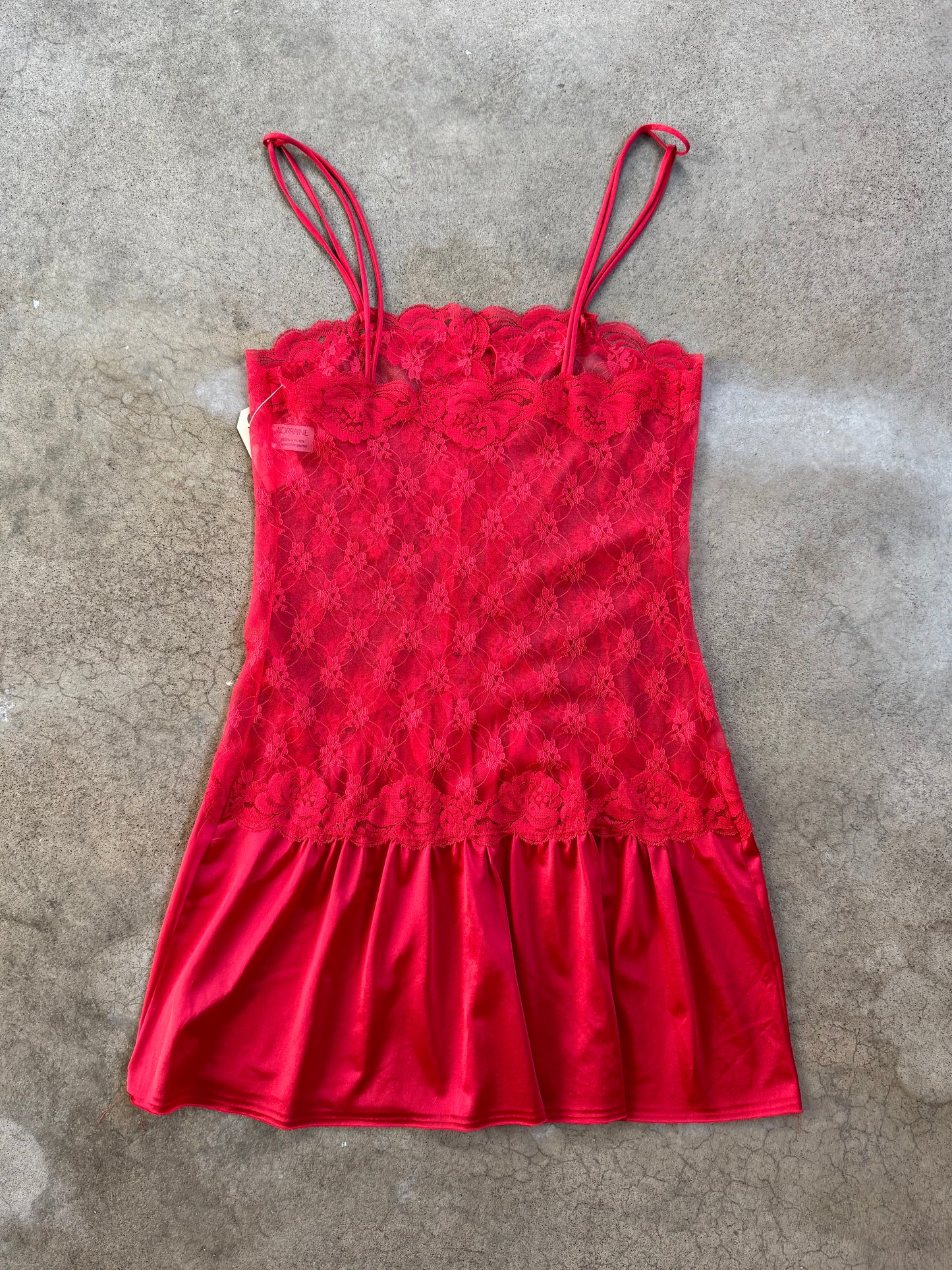 Vintage 1980s Lorraine Red Lace Lingerie Slip | Small