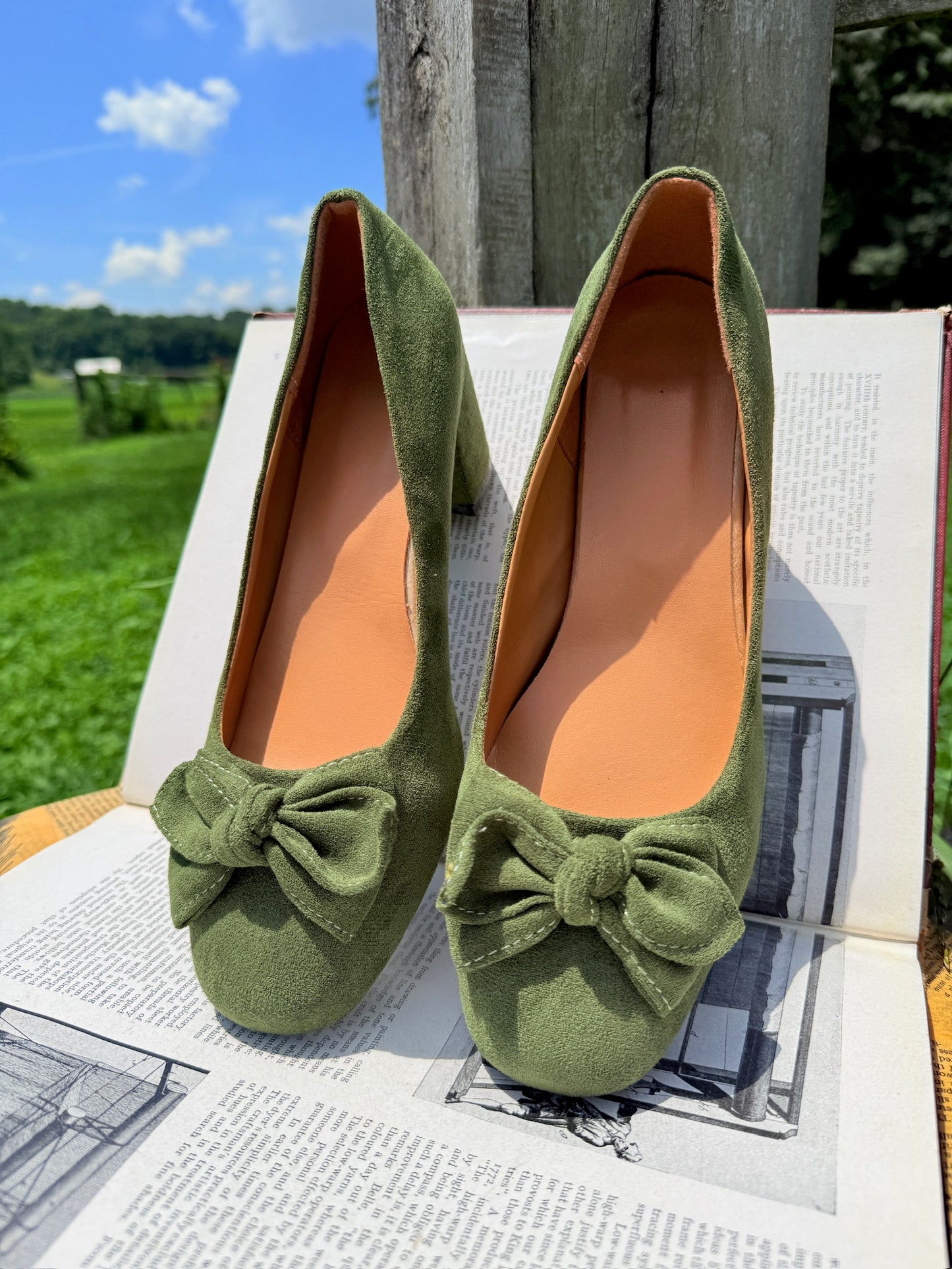 Green Faux Suede Bow Detail Block Heels | EU 41