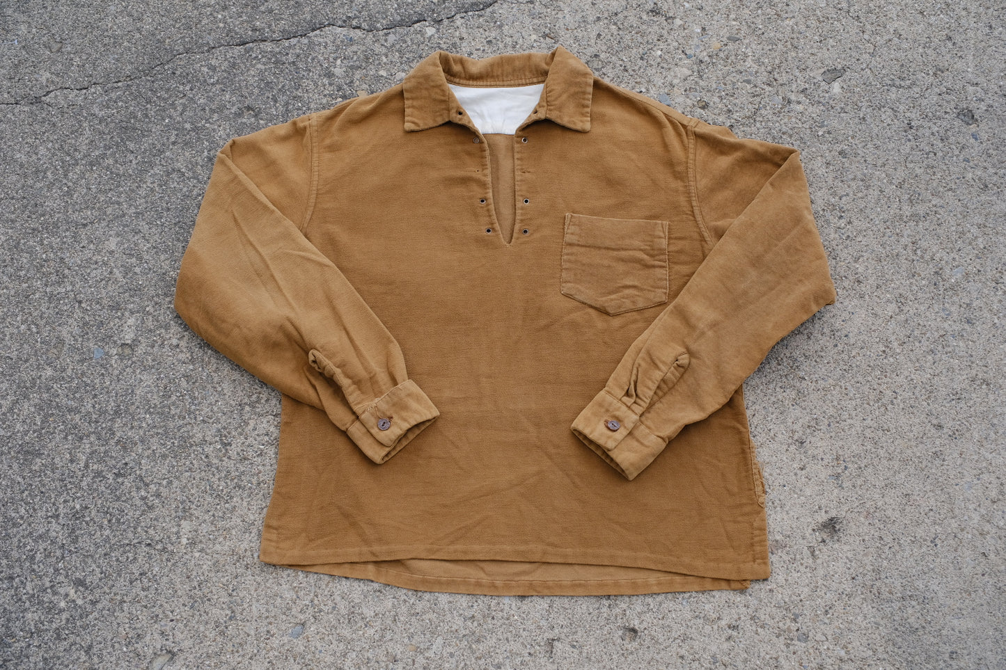 Vintage 1960s Handmade Brown V-Neck Shirt | Large