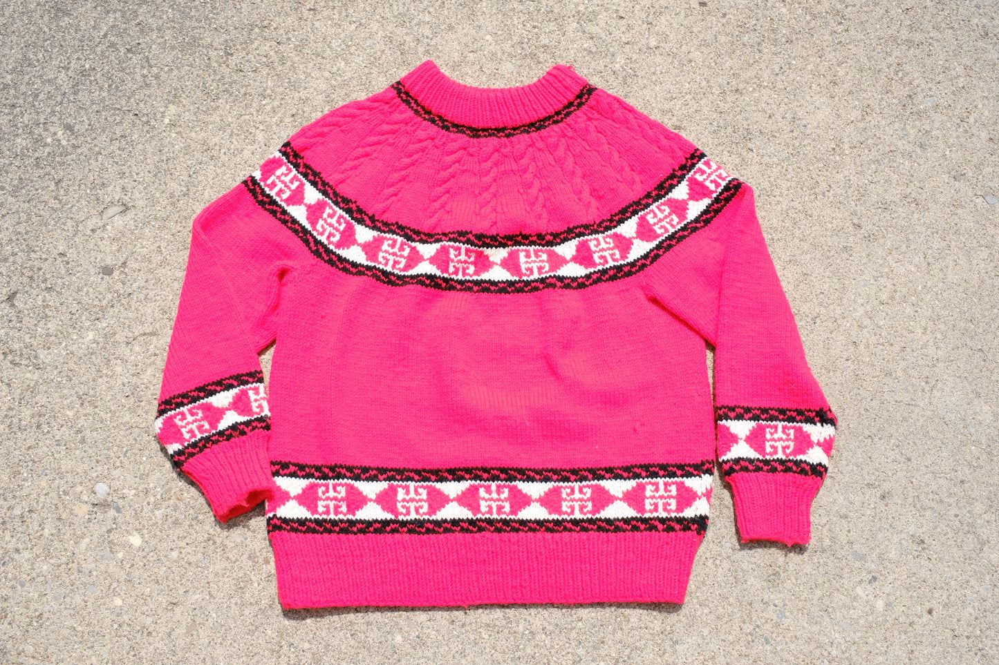 Vintage 1970s Handmade Red Scandinavian Sweater | M/L