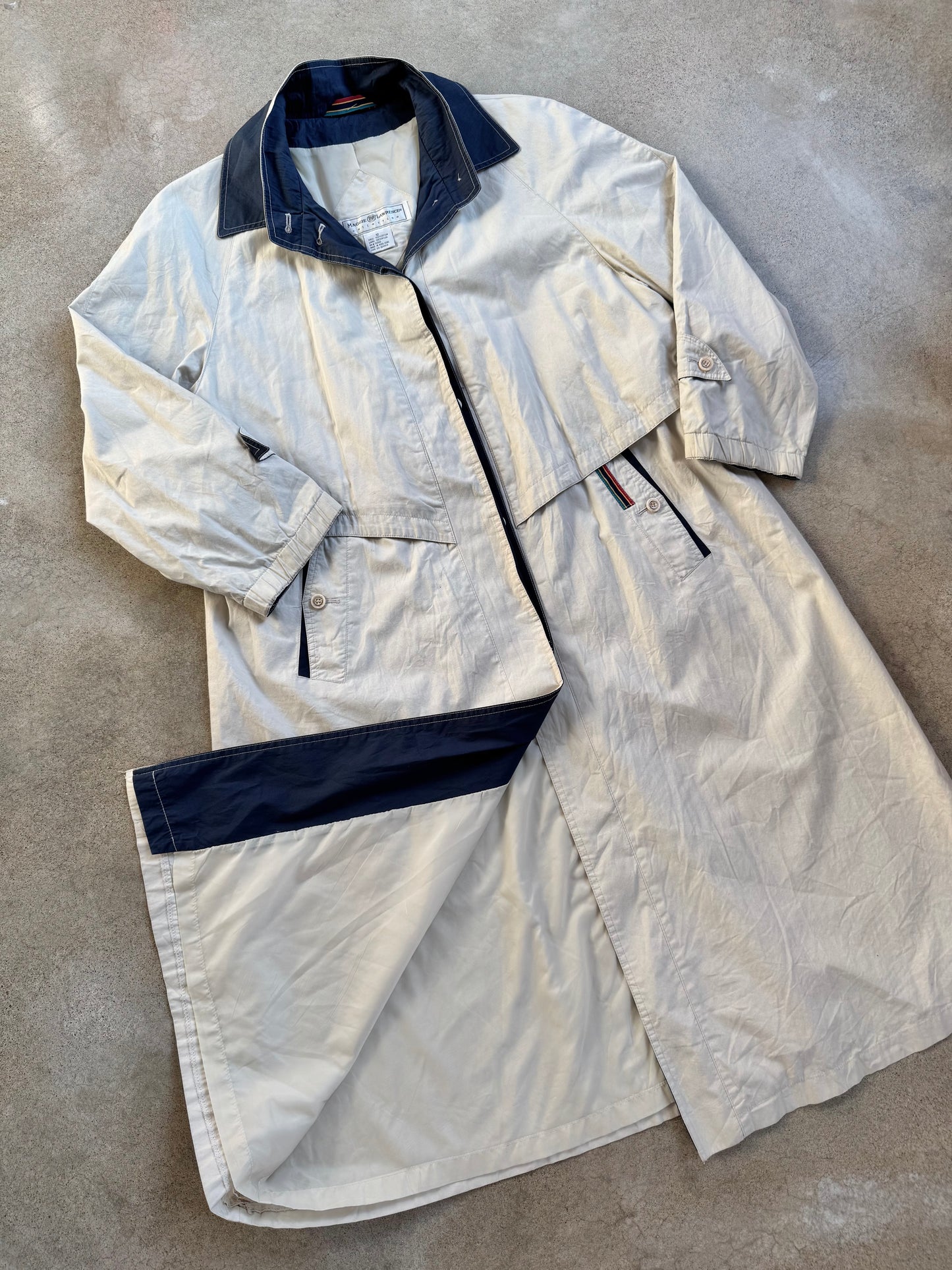 Vintage 1990s Maggie Lawrence Contrast Collar Cotton Trench Coat | Large