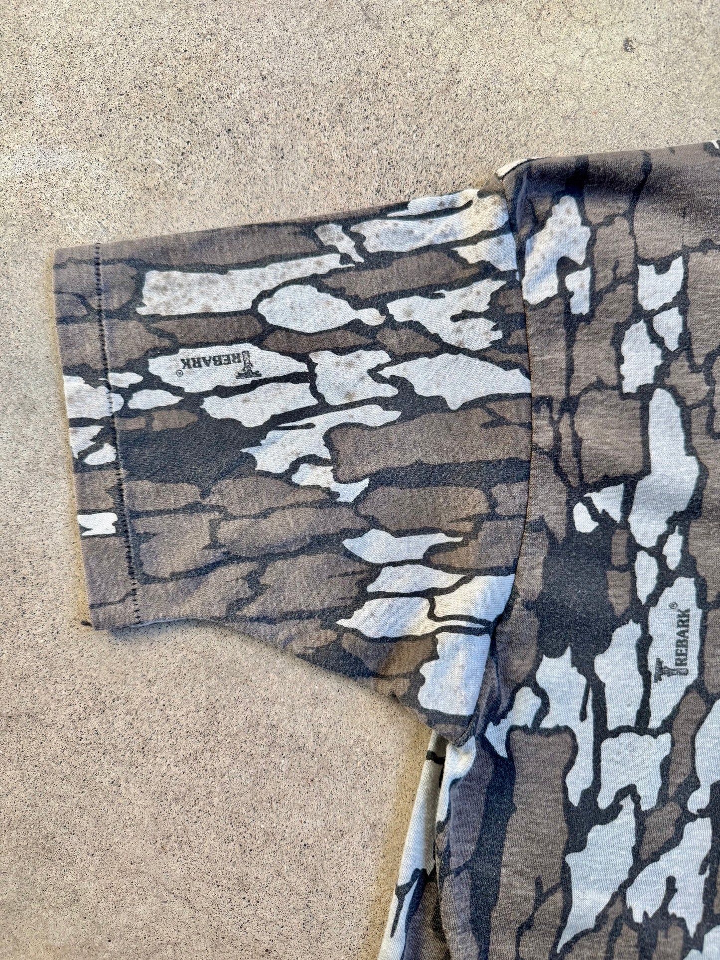 Vintage 1980s Trebark Camouflage Distressed Pocket Tee | Medium