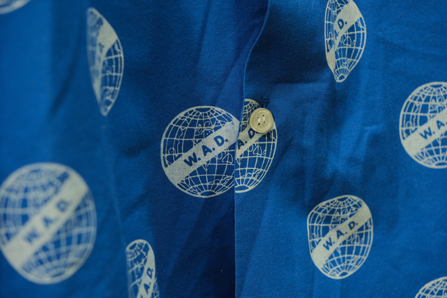 Vintage World Association of Detectives Blue Logo Printed Shirt | Medium