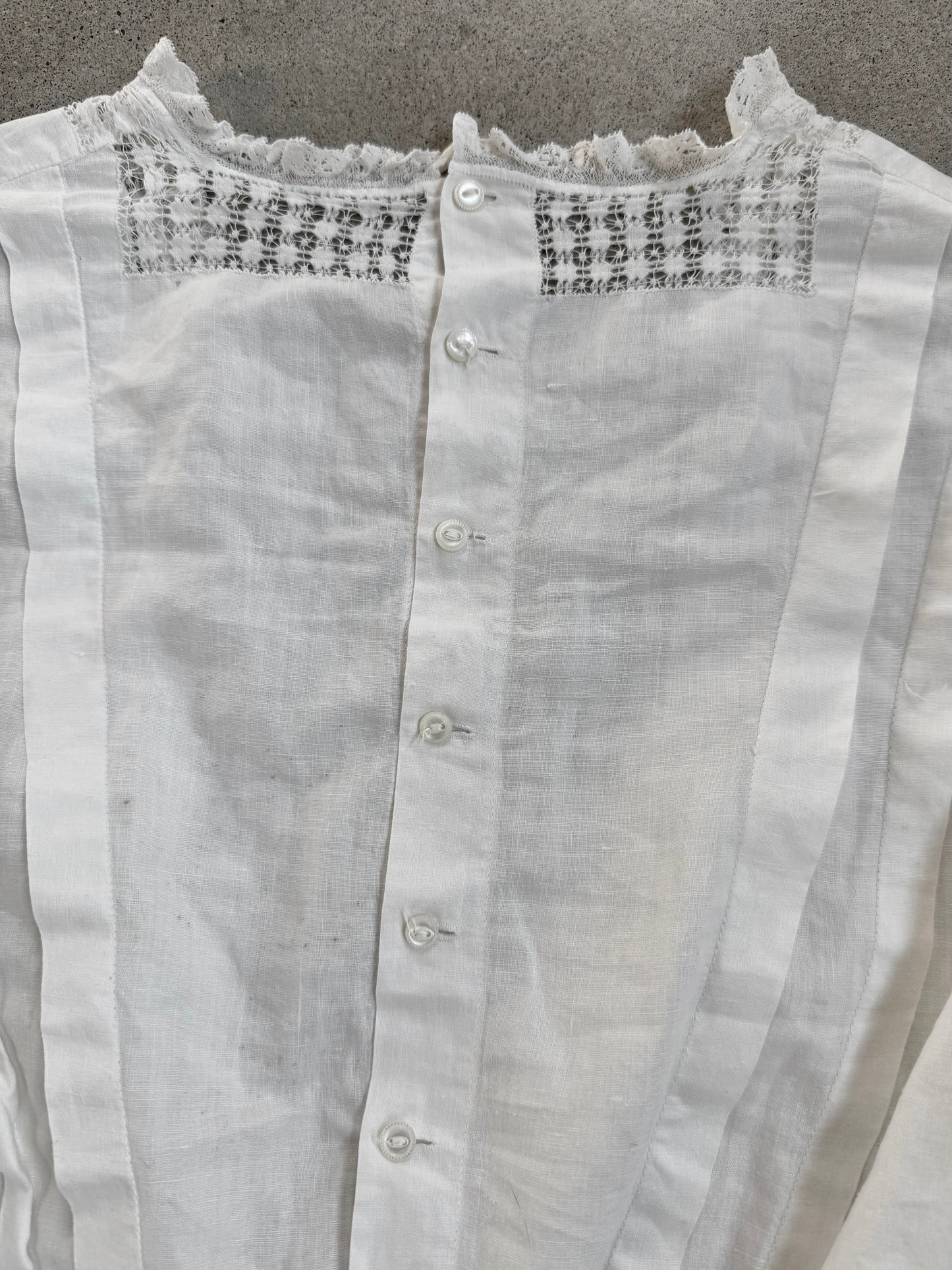 Antique 1900s Edwardian Lace Trim Pleated Bodice Blouse | Small